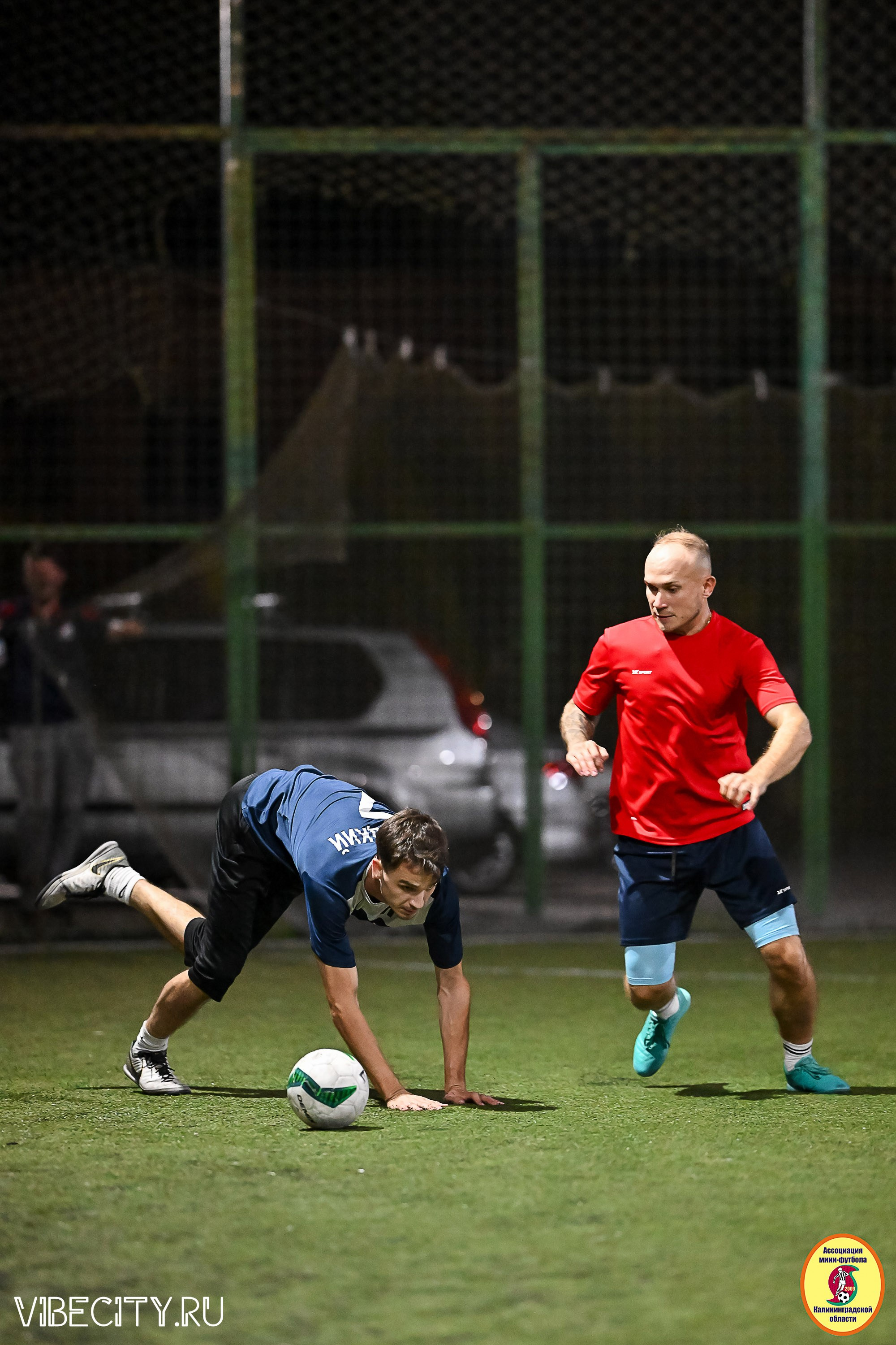 ФИНАЛЬНЫЕ ИГРЫ КУБКА МИНИ-ФУТБОЛЬНОЙ ЛИГИ И КУБКА КОРПОРАТИВНОЙ МФЛ 2025. VIBECITY.RU Вайб Сити Ру Фоторепортажи Фотоотчеты Калининград