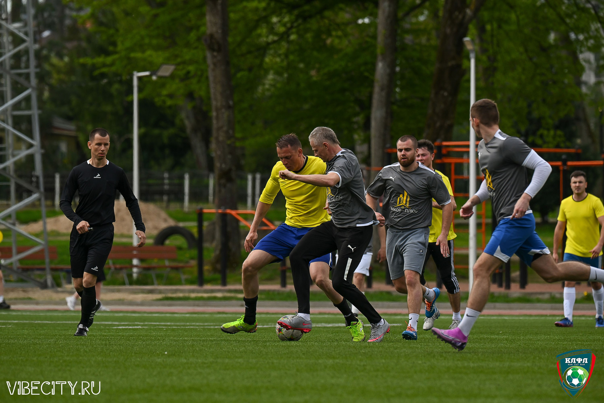 XX ЧЕМПИОНАТ КАЛИНИНГРАДСКОЙ ЛФЛ КАНЦМАРКЕТ39 сезона 2024–2025 гг. VIBECITY.RU Вайб Сити Ру Фоторепортажи Фотоотчеты Калининград