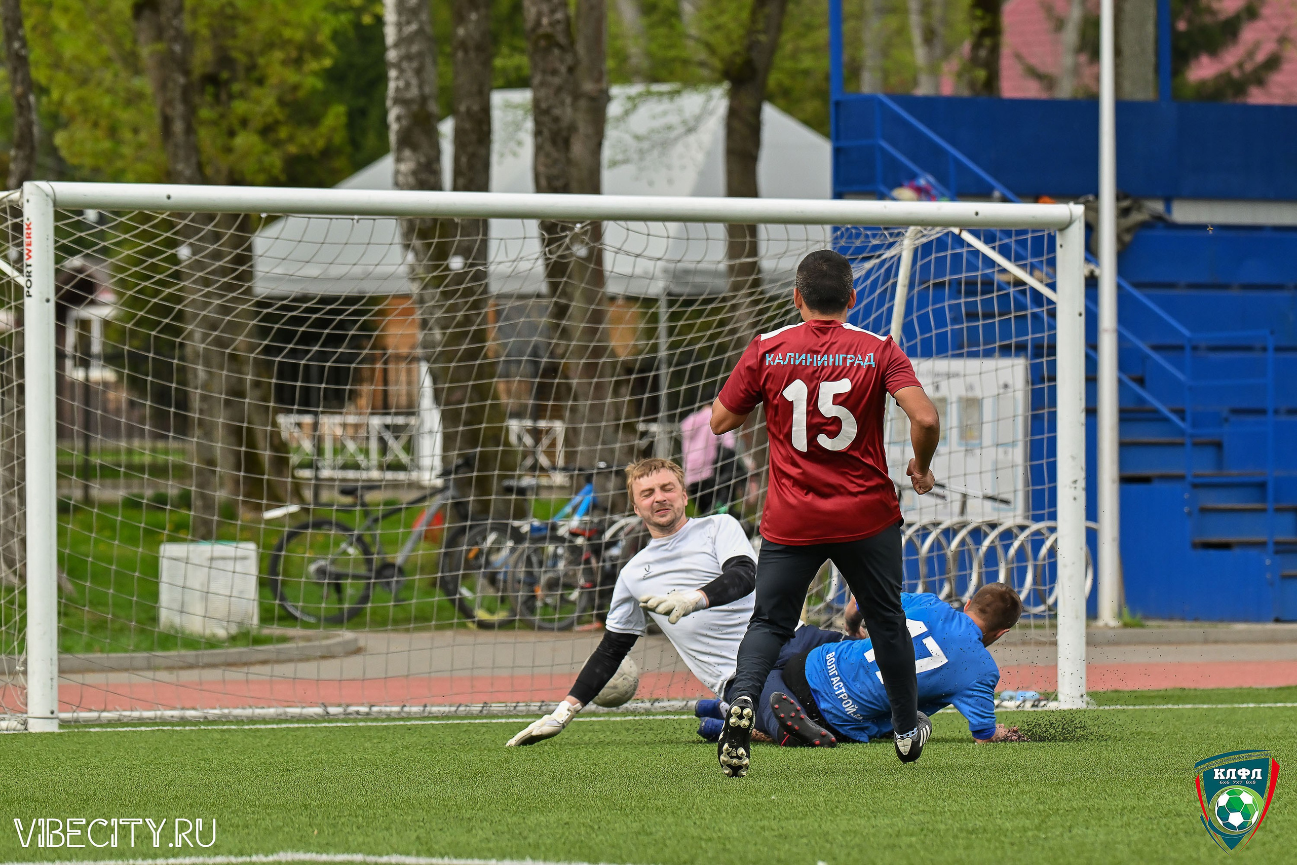 XX ЧЕМПИОНАТ КАЛИНИНГРАДСКОЙ ЛФЛ КАНЦМАРКЕТ39 сезона 2024–2025 гг. VIBECITY.RU Вайб Сити Ру Фоторепортажи Фотоотчеты Калининград