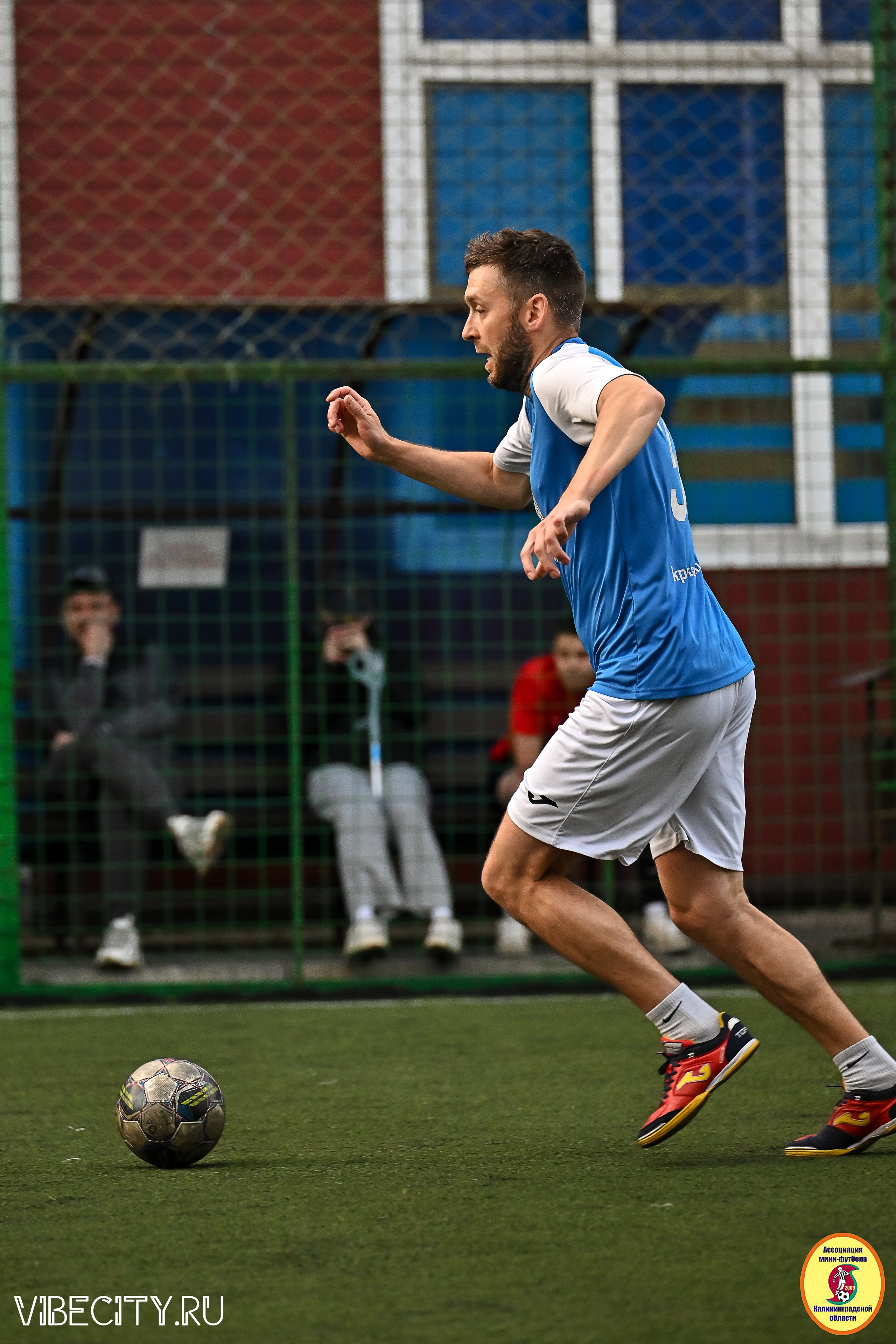 ИГРЫ МИНИ-ФУТБОЛЬНОЙ И КОРПОРАТИВНОЙ ЛИГИ. VIBECITY.RU Вайб Сити Ру Фоторепортажи Фотоотчеты Калининград