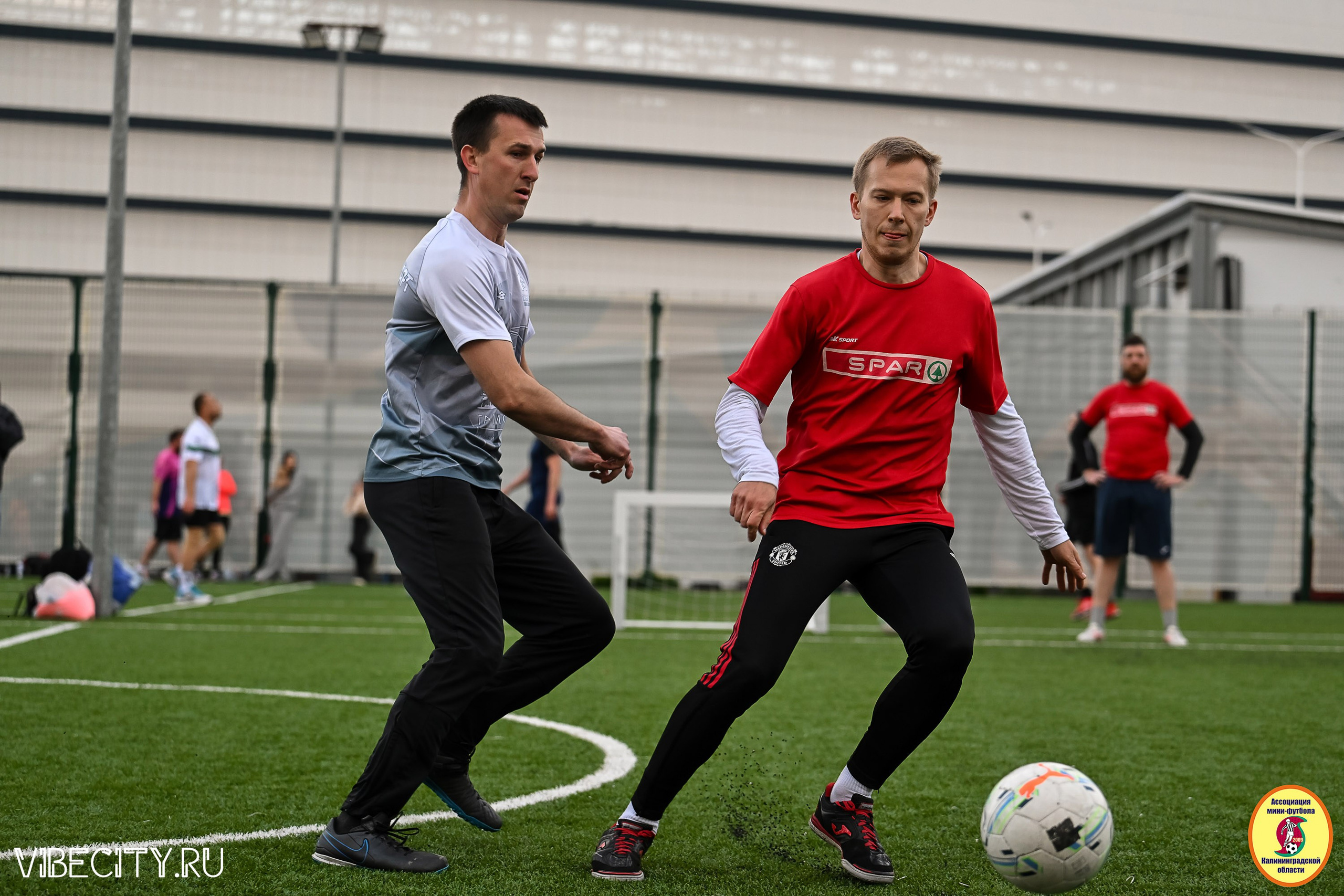 ИГРЫ МИНИ-ФУТБОЛЬНОЙ ЛИГИ. VIBECITY.RU Вайб Сити Ру Фоторепортажи Фотоотчеты Калининград