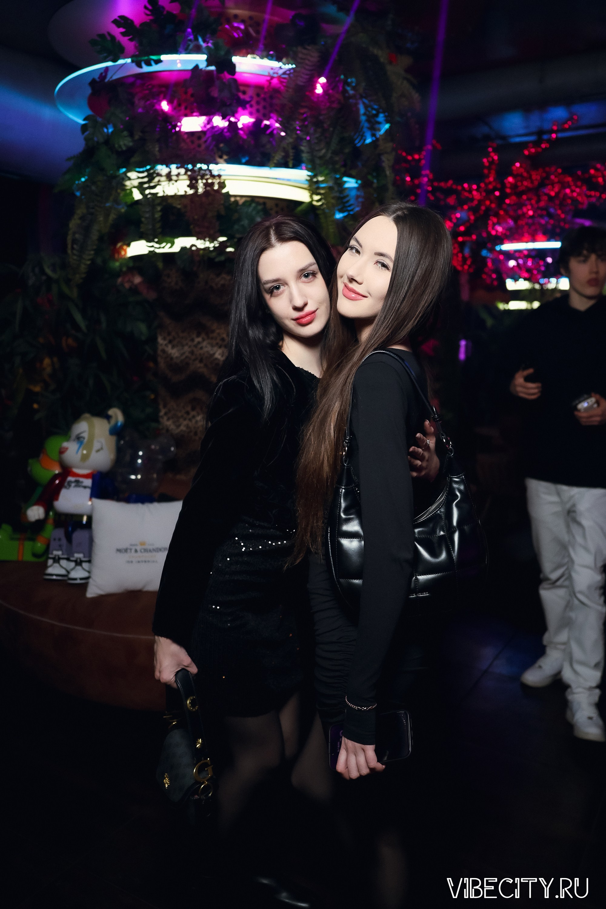 DOUBLE U. VIBECITY.RU Вайб Сити Ру Фоторепортажи Фотоотчеты Калининград