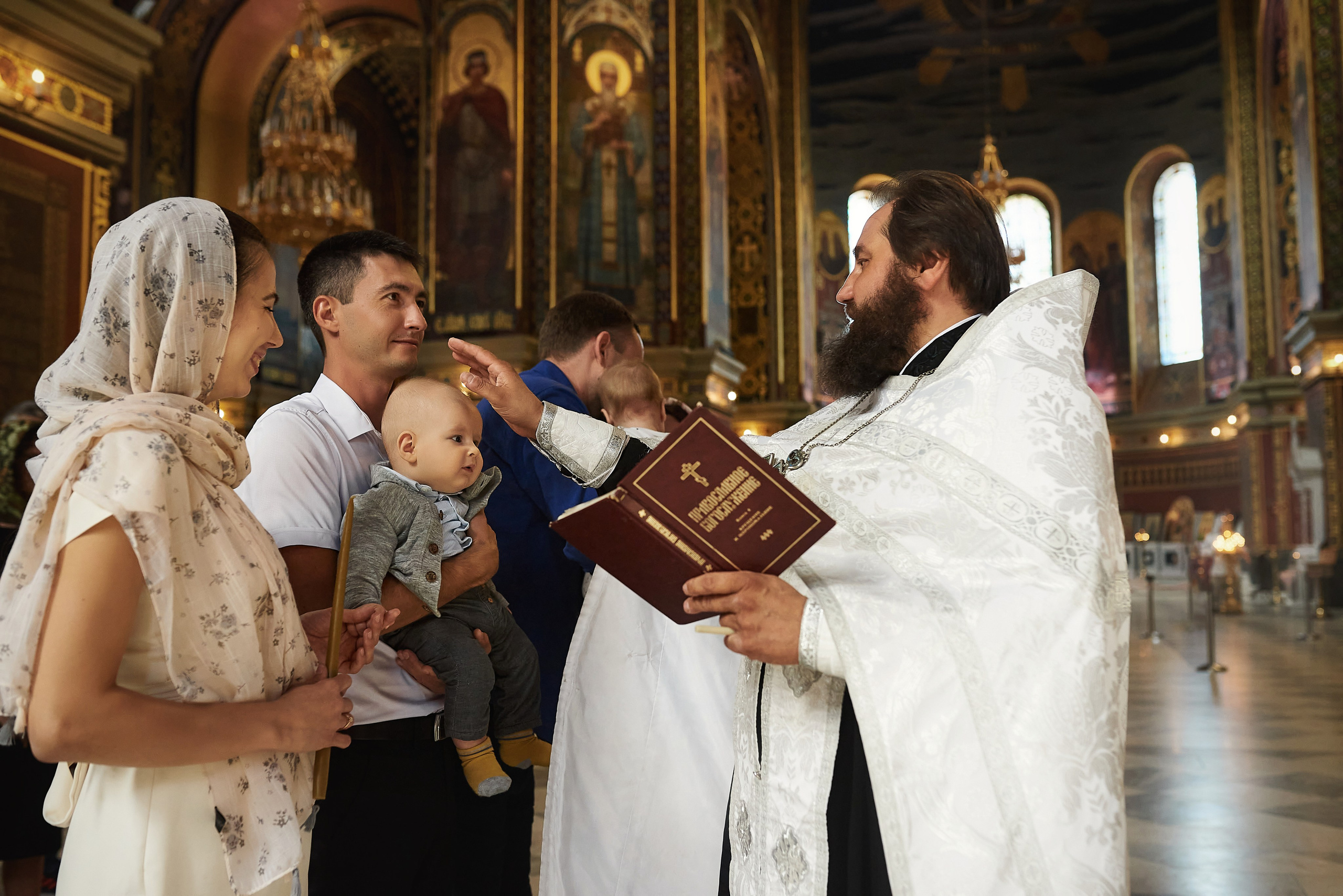 Двойное крещение в Новочеркасском соборе. Семейный фотограф в Ростове-на-Дону Татьяна Литвинова