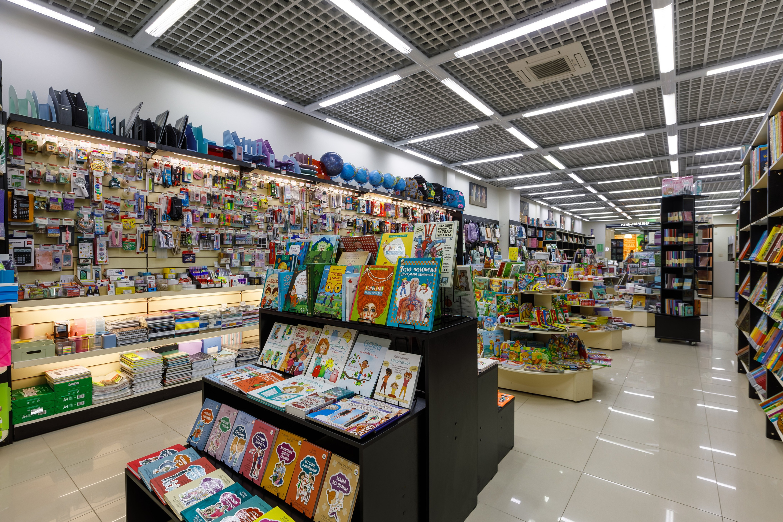 Фотосъемка торгового центра Покровский. Интерьерный фотограф в Москве Роман Потапов