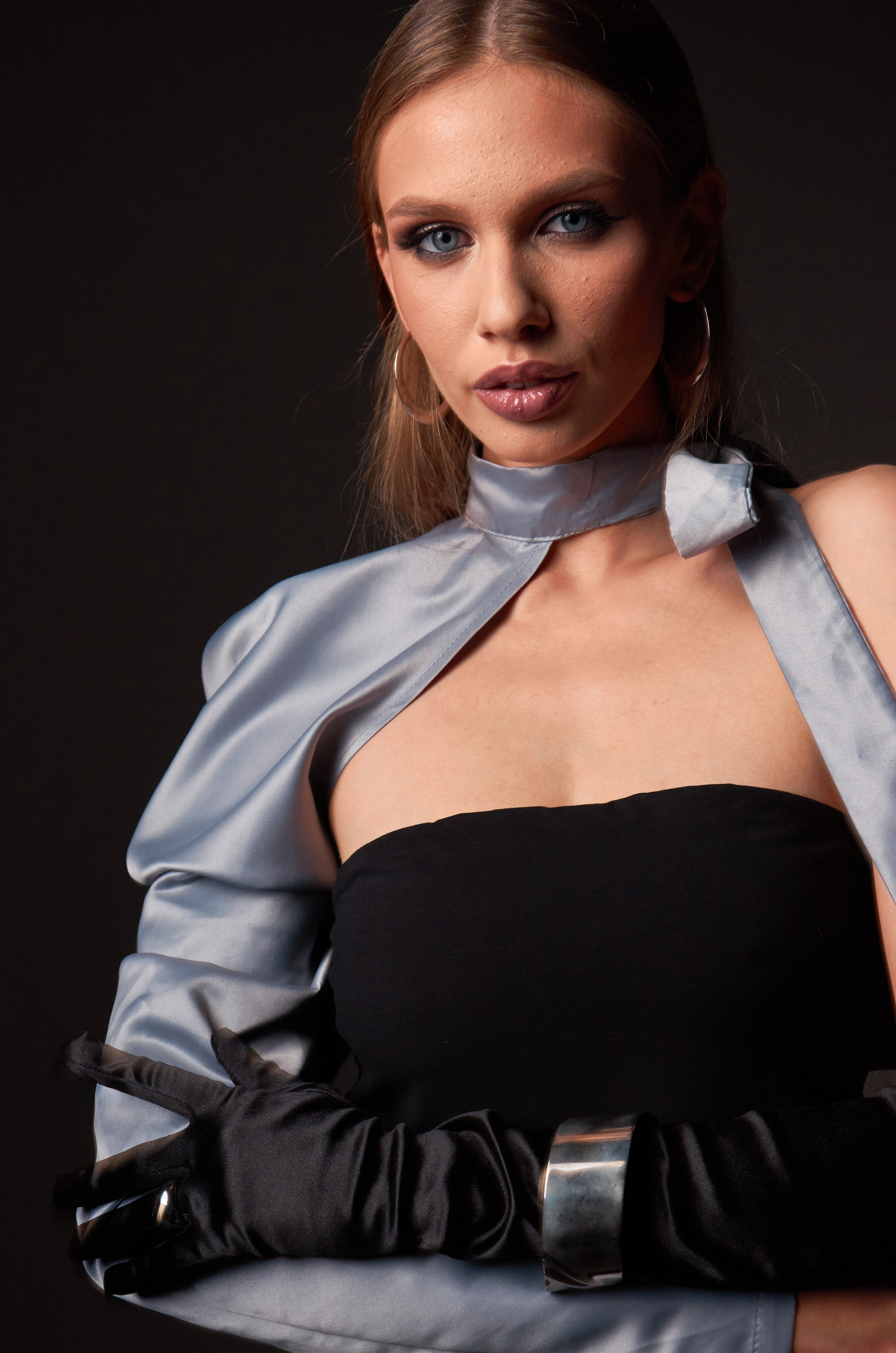 Аня. Главная