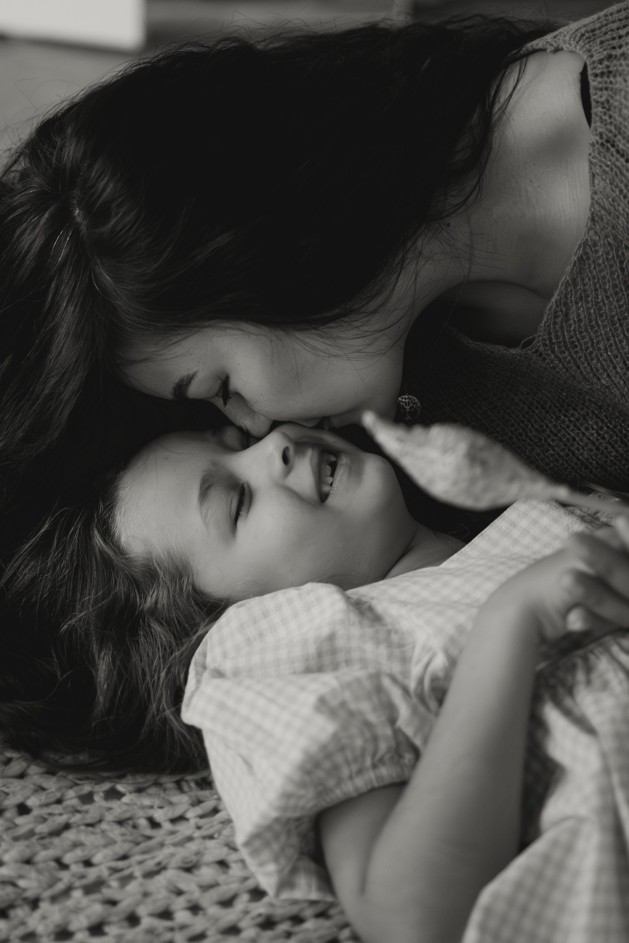 Мамочка и доченька в студии, г. Обнинск (Калужская обл.). Надежда Стар семейный и церковный фотограф в Жукове и Калужской области