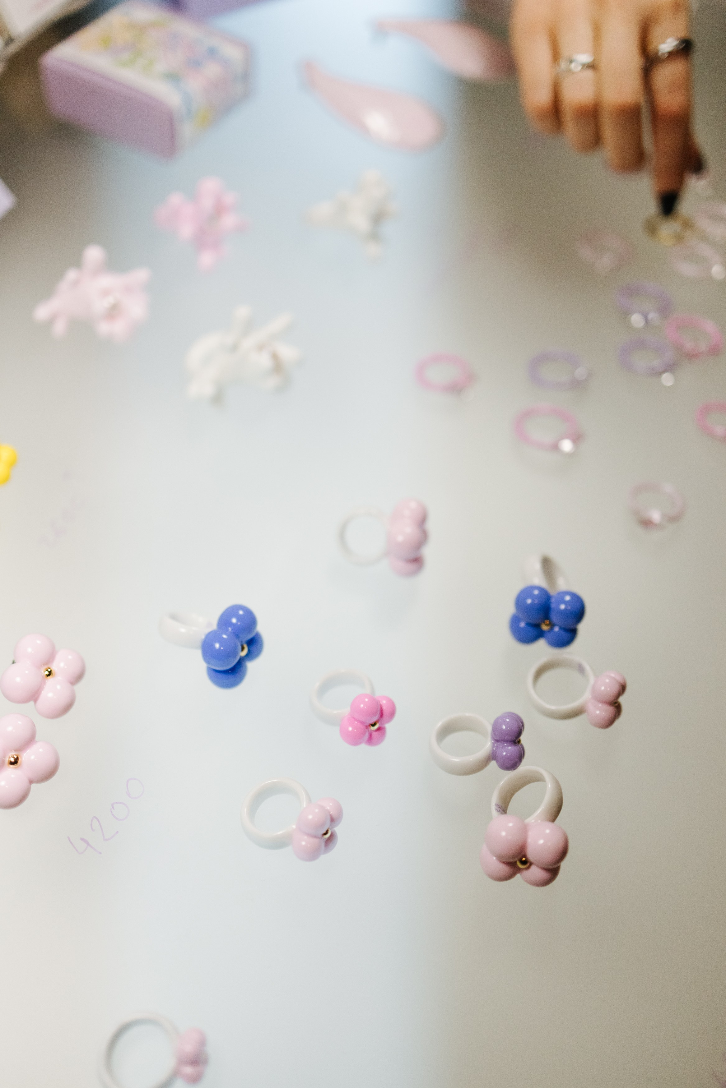 23–24 декабря 2023 в «Три вокзала. Депо» / День 2 / фото Валерий Белобеев. Фотоотчеты «Ламбада-маркета»