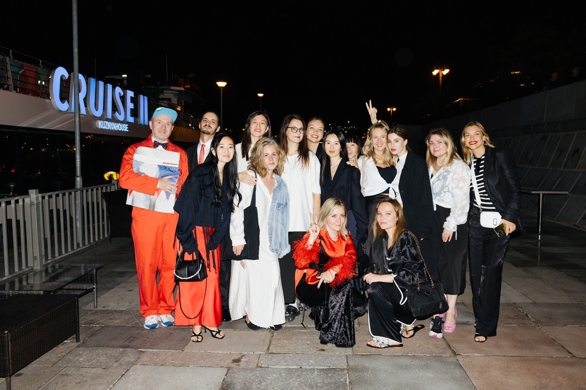 «Ламбаде» 15 лет! 17 августа 2024 Праздничный круиз / Часть 2. Фотоотчеты «Ламбада-маркета»