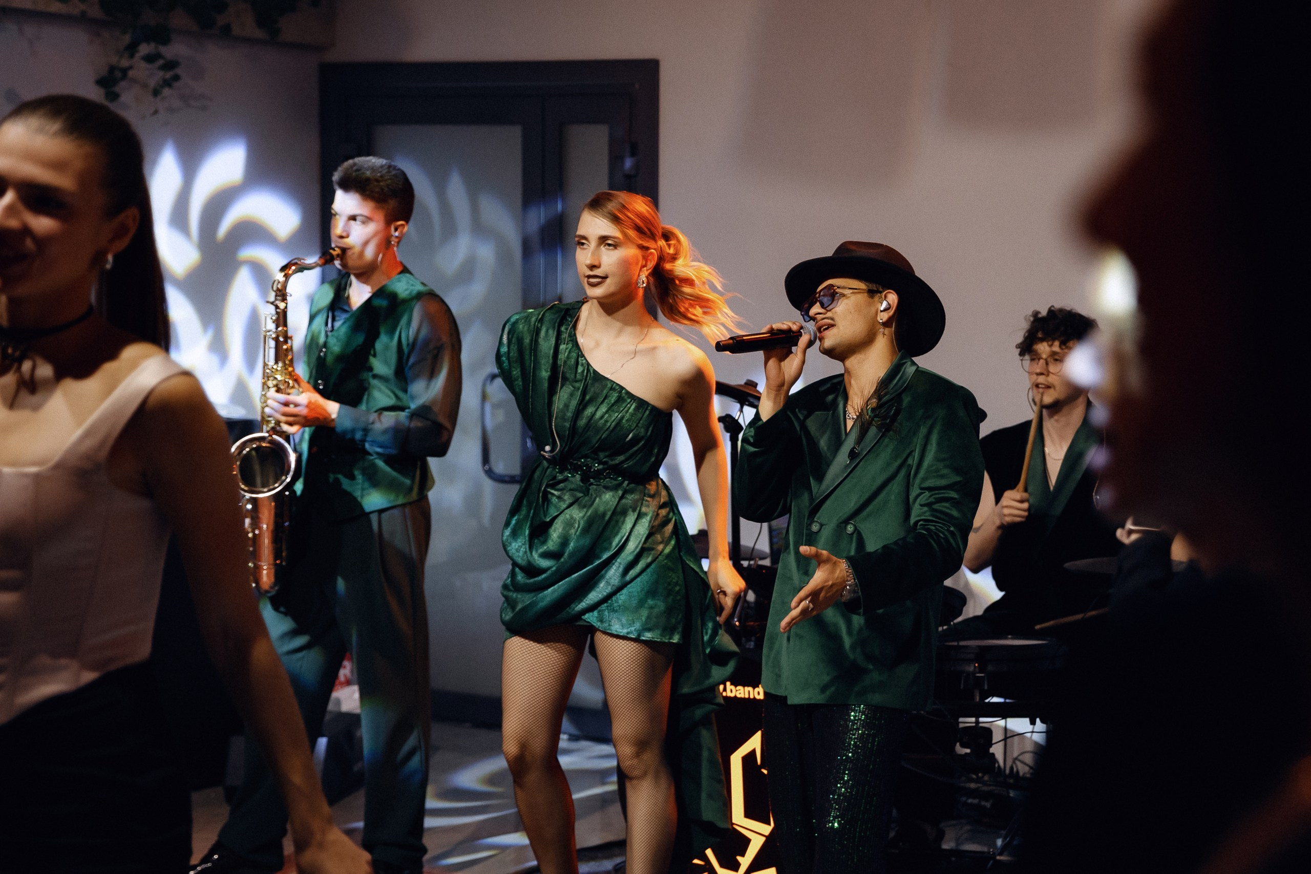 Красивая свадьба Дениса и Елизаветы в Романово. Главная