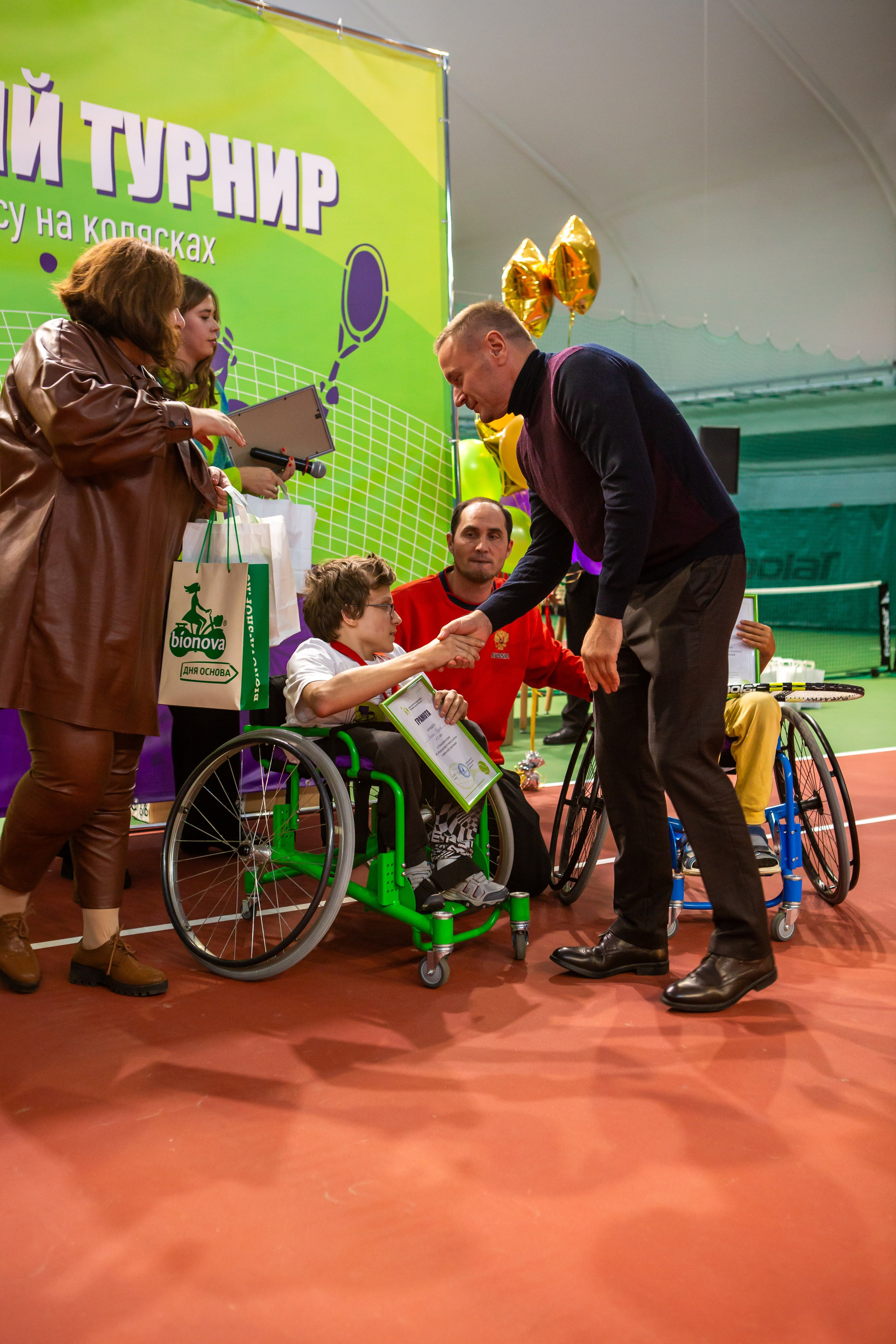 Турнир по теннису на колясках. Репортажный, семейный, свадебный, портретный фотограф