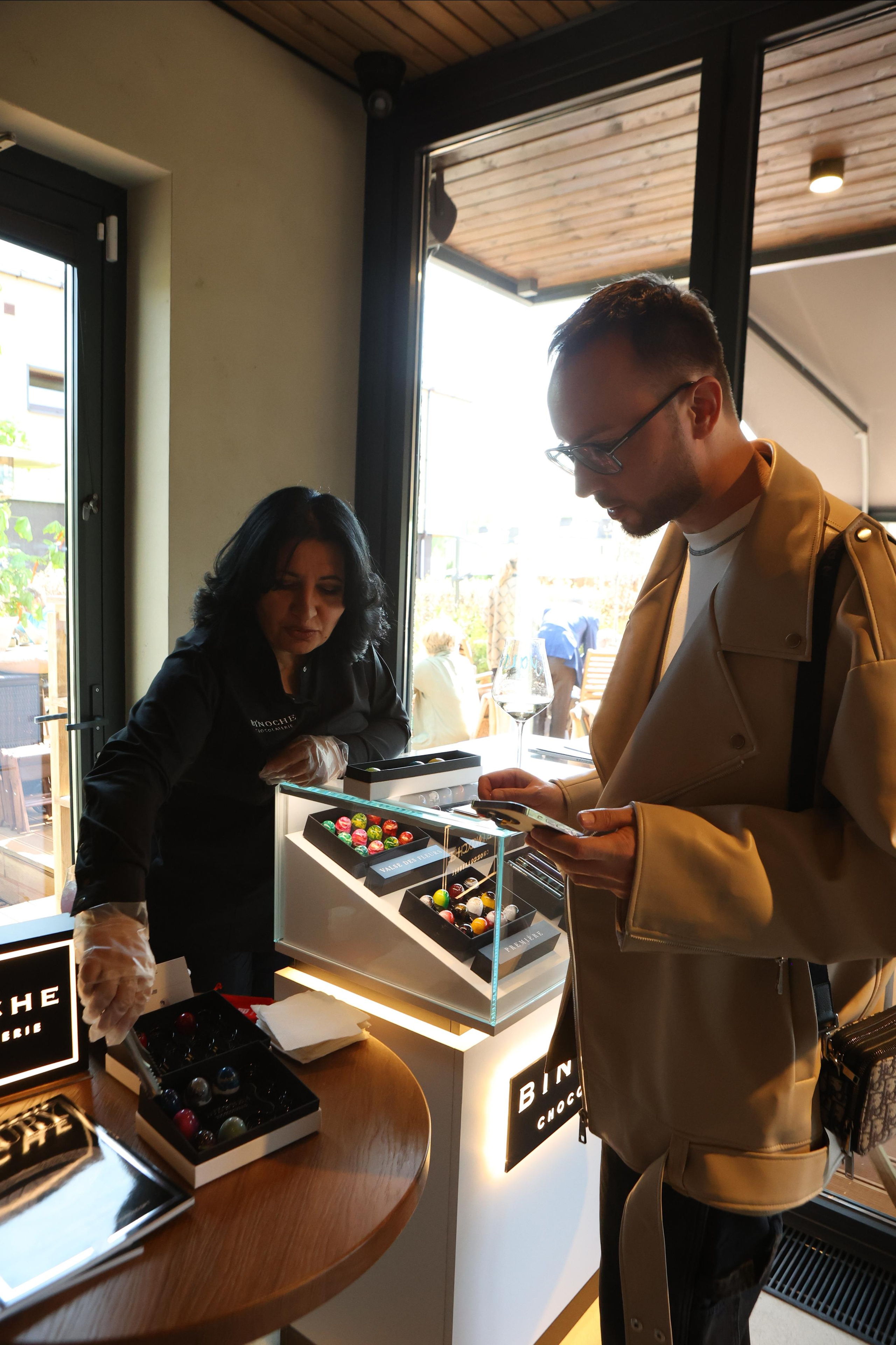 Открытие летней веранды Eno bistro. Фотограф на Новой риге и в Москве Елена Елис