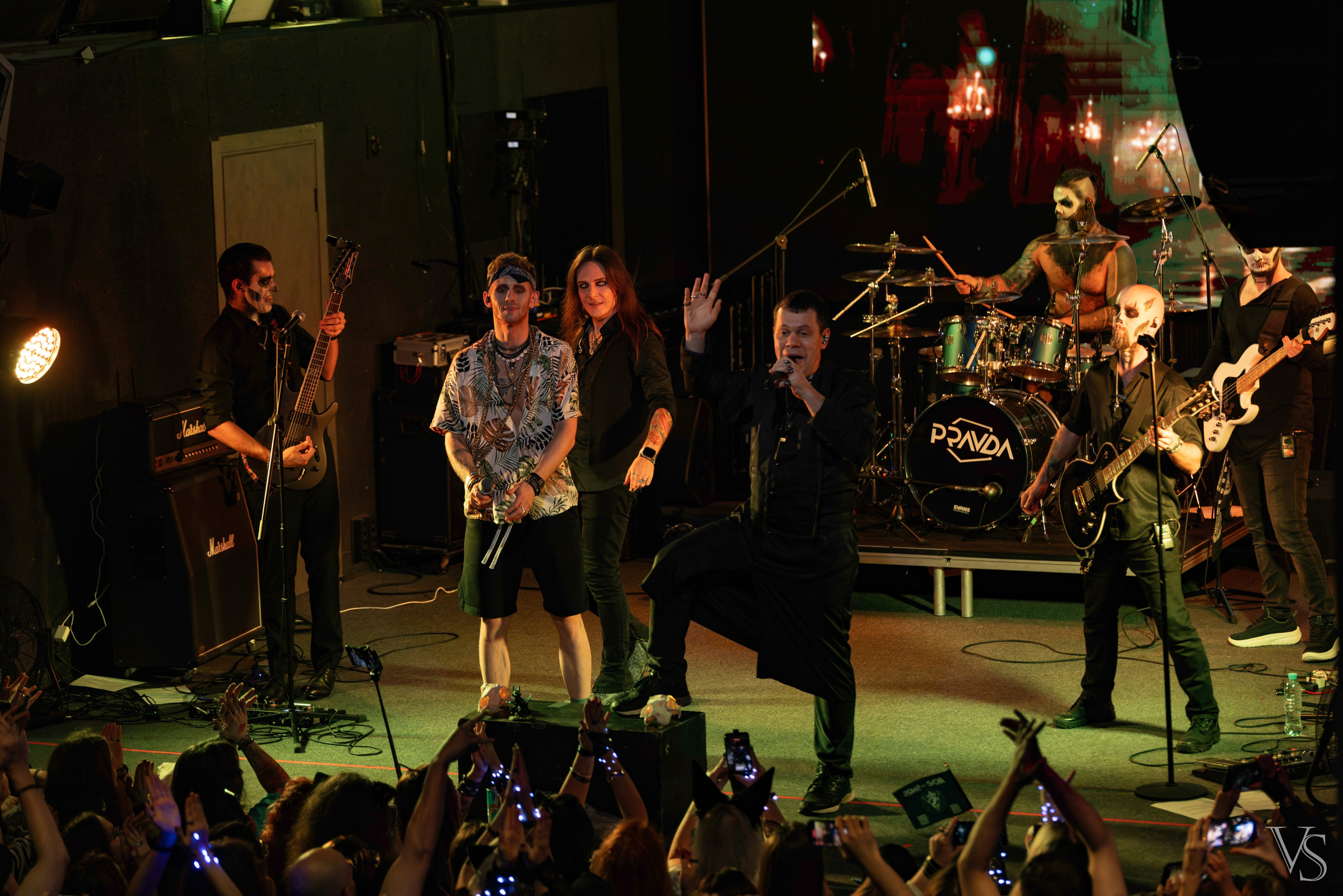 Above the stars. Проклятие Мамбо. Фотограф Виктор Степанов