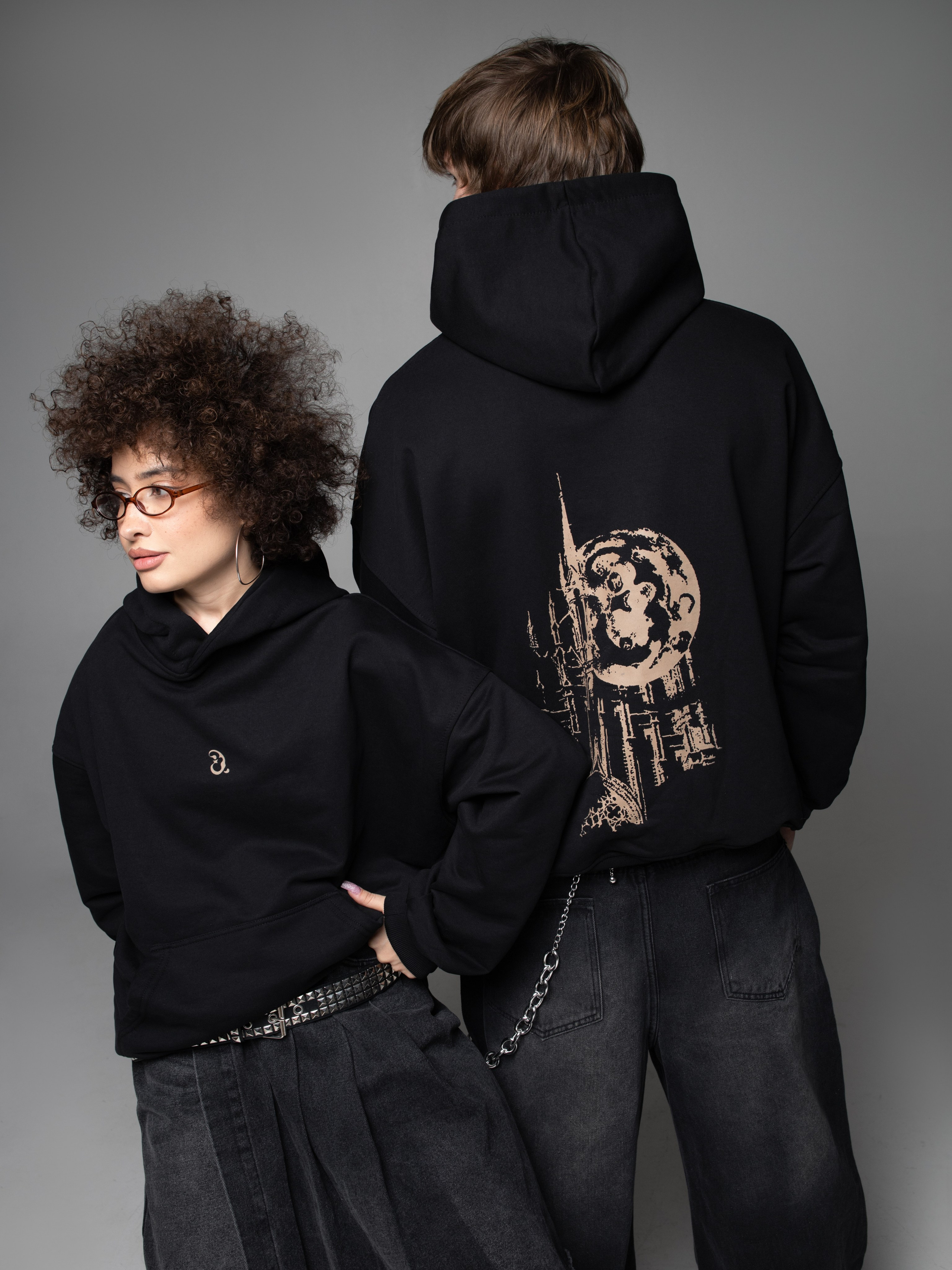 КАТАЛОГ | серый фон. RUNA production — стильные съемки для брендов