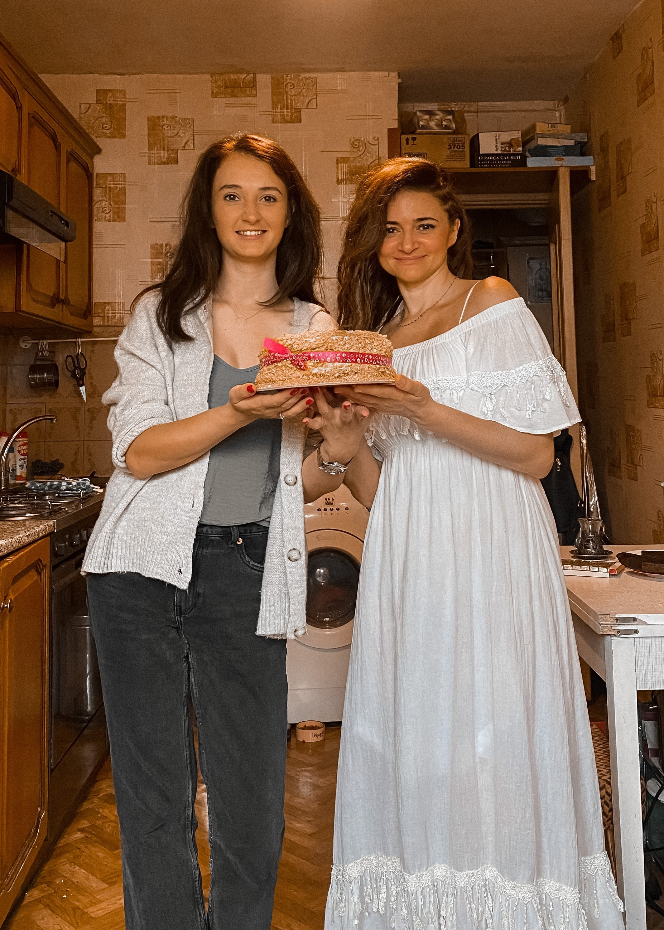 Волонтеры специальной операции. Создание видеороликов под ваш запрос и обучение