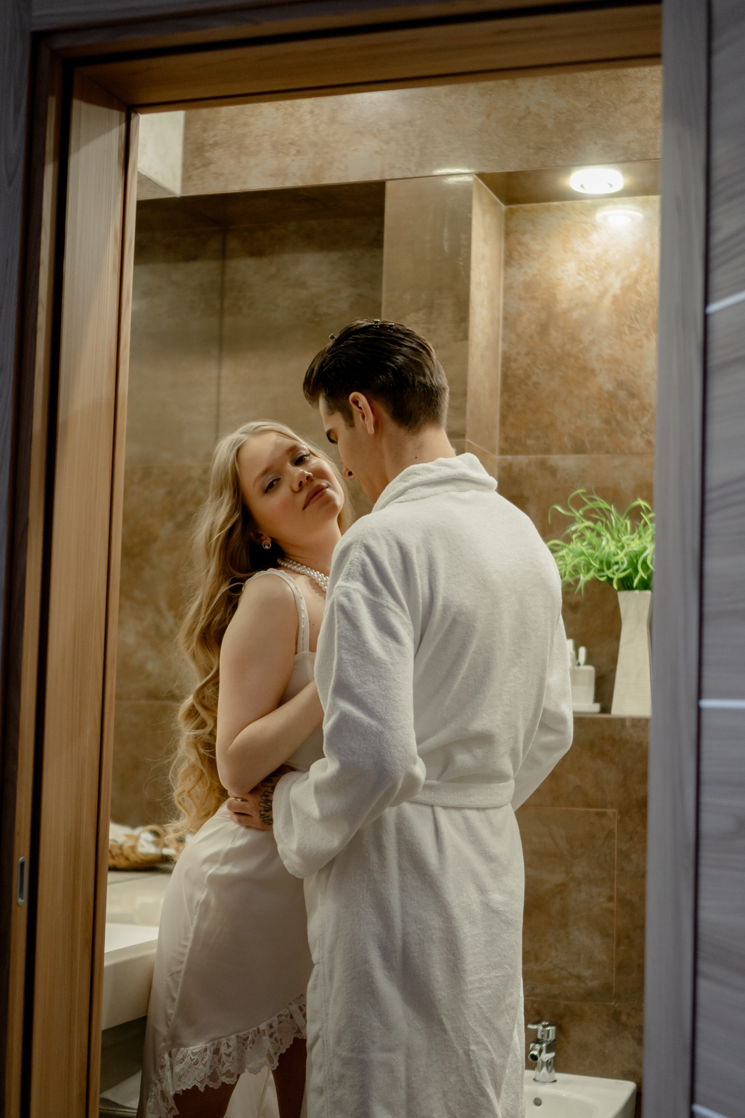 СБОРЫ ПЕРЕД СВАДЕБНЫМ ДНЕМ (СНЯТО В СИБИРЕ В НИЖНЕВАРТОВСКЕ). Профессиональный фотограф, Санкт-Петербург — Виктория Богомолова