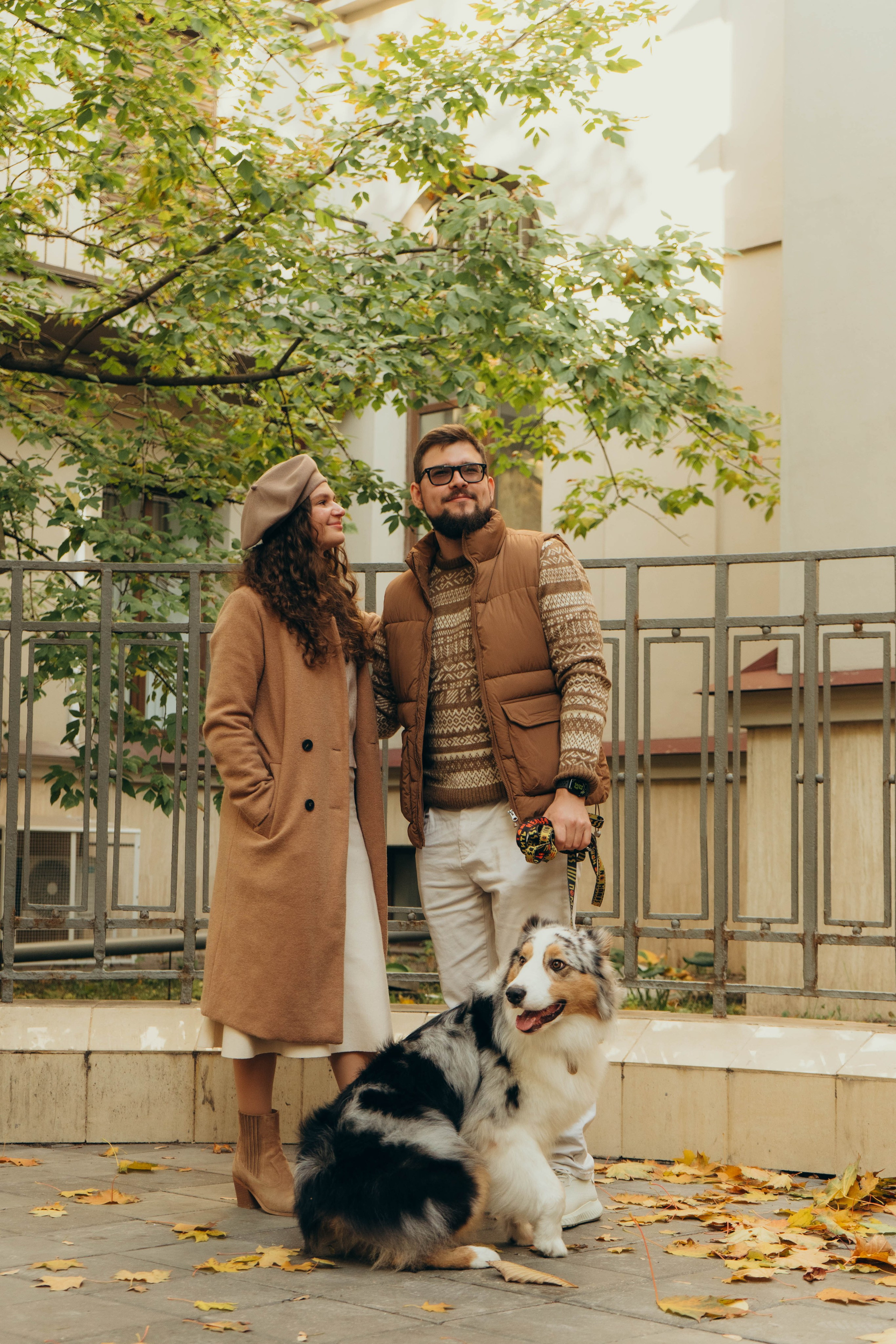 Аня, Влад и Джонни