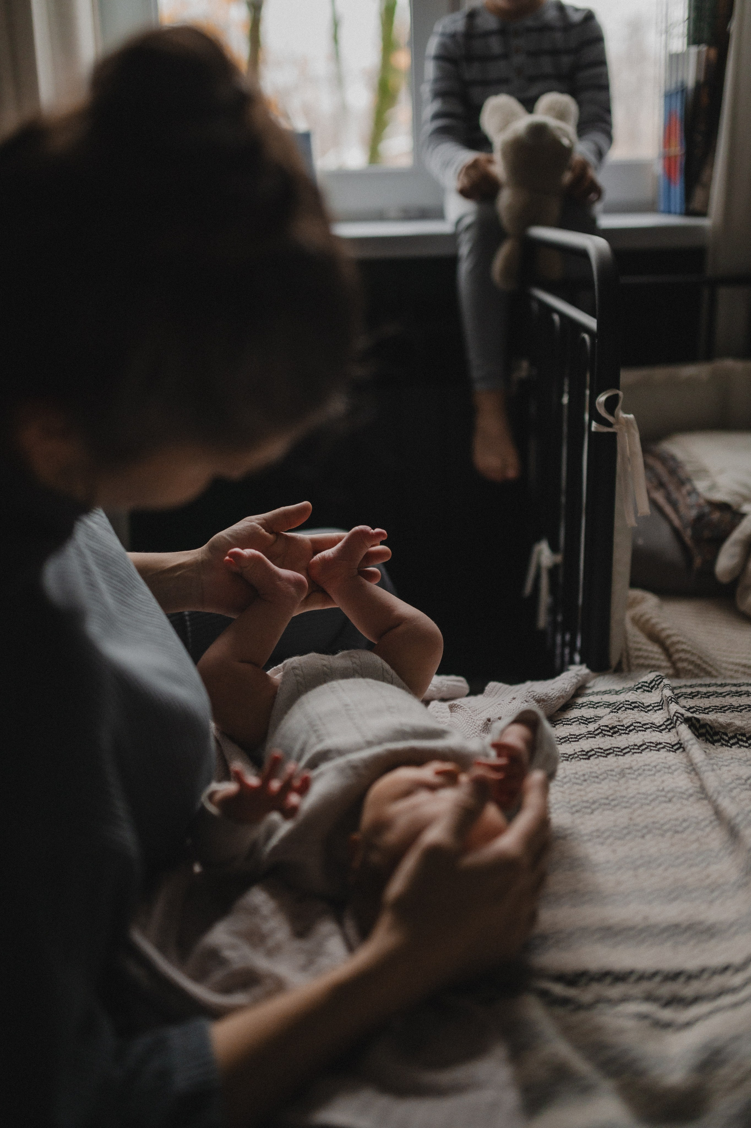 Дима, Нелли, Марк, Нина и Кира дома. Семейный и свадебный lifestyle-фотограф в Москве Мария Петрова