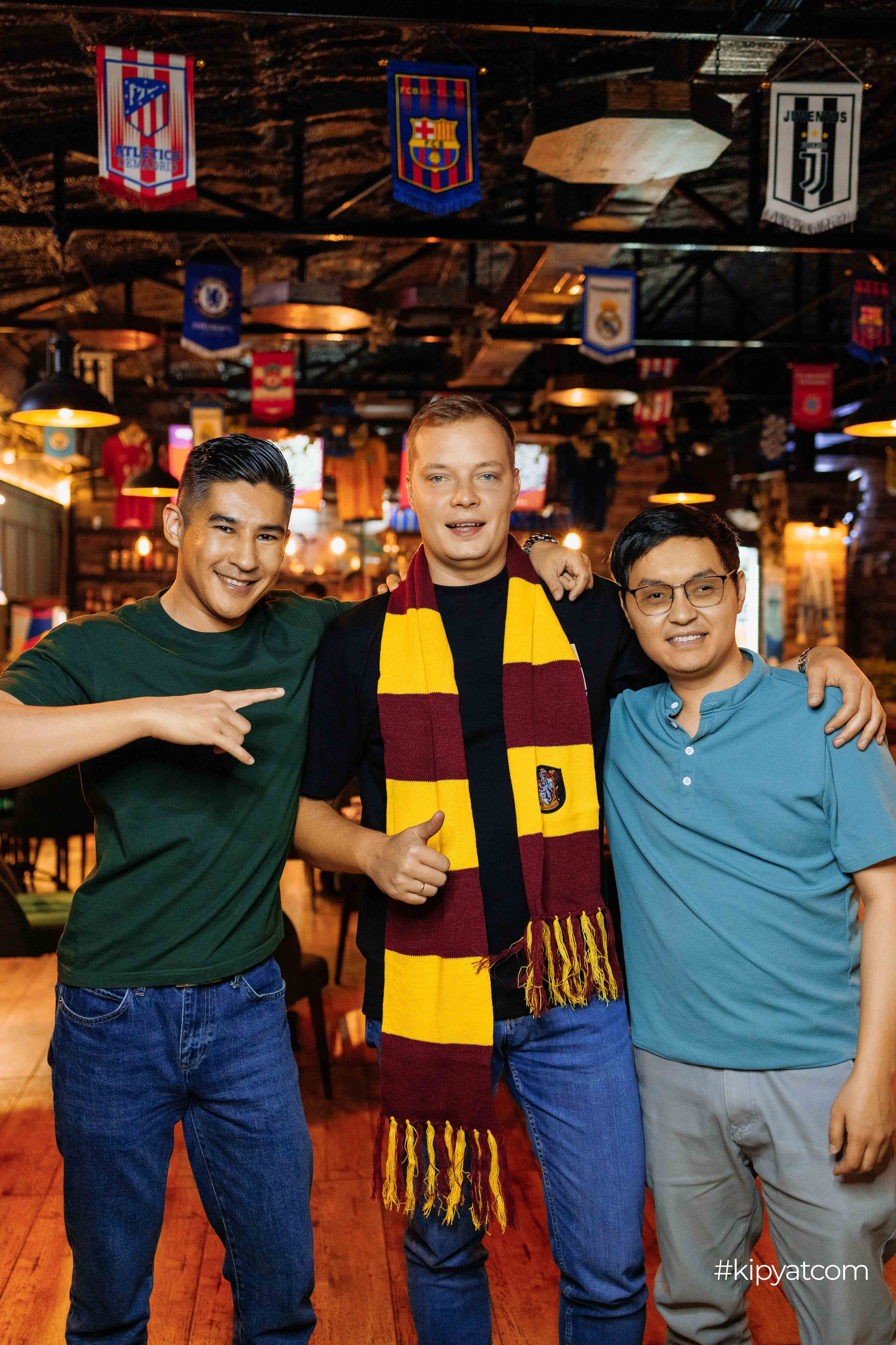 Эйнштейн Party