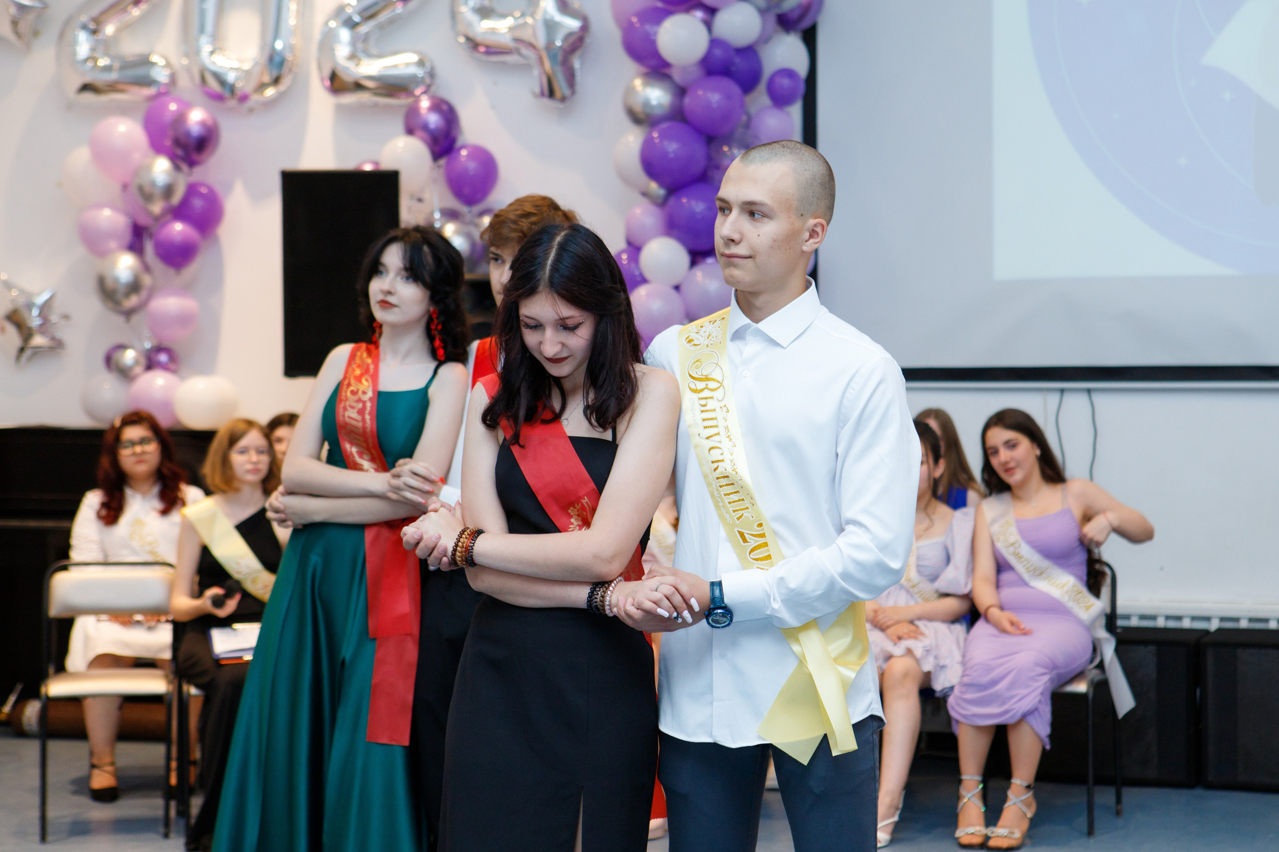 9 класс / Школа № 14 / Выпускной / г. Пушкино. Детский и семейный фотограф Мария Киселёва. Москва