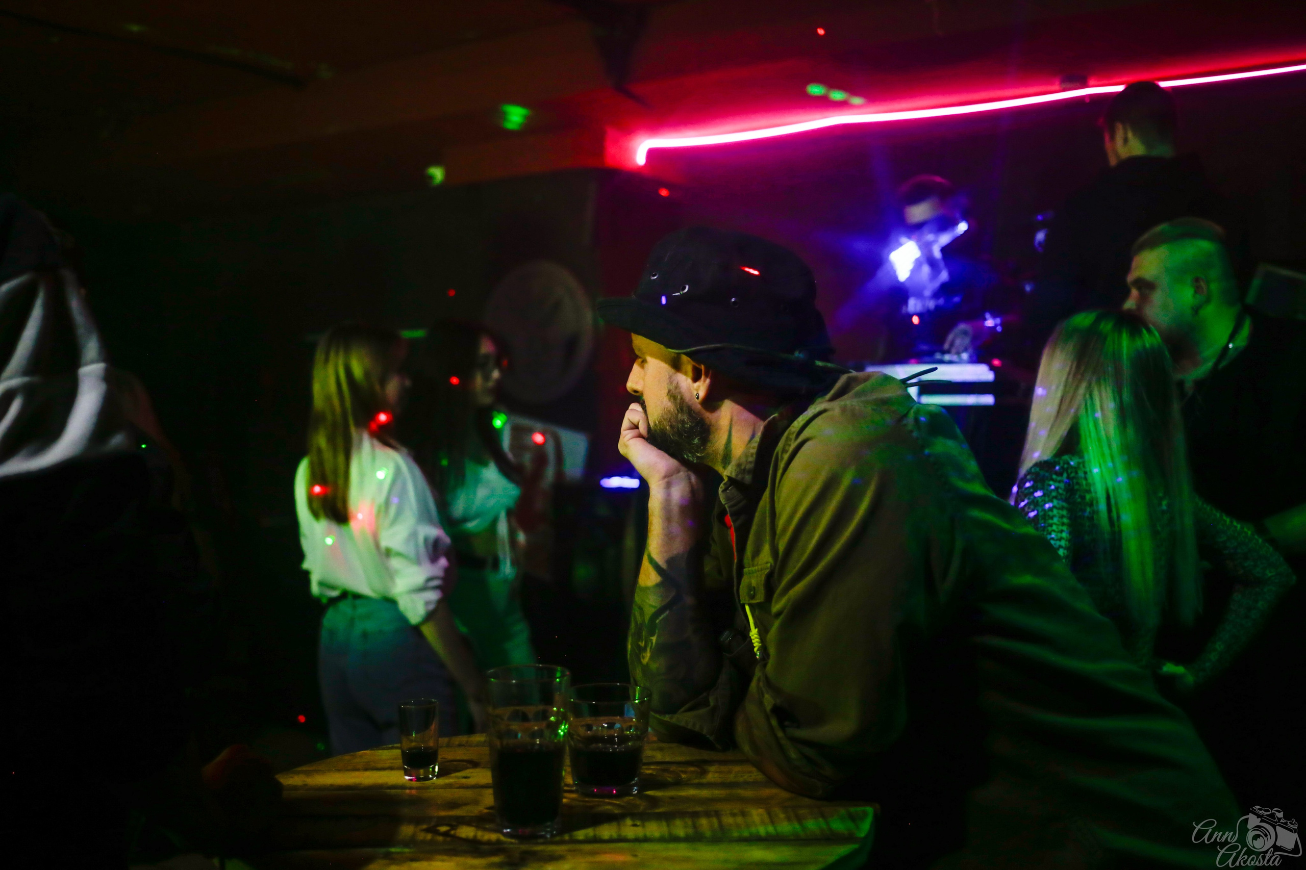 Фильм «Третья смена». Анна Акоста: фотограф в Санкт-Петербурге и Таганроге