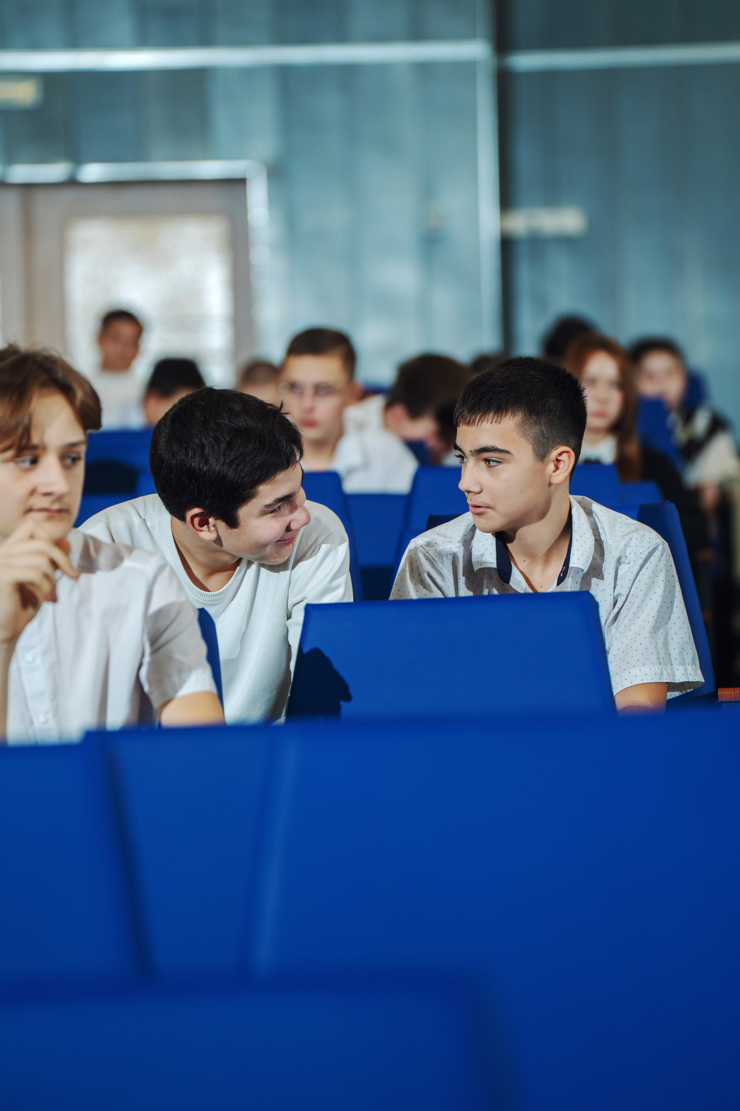 Лекция по киберспорту в школе № 2, п. Энем