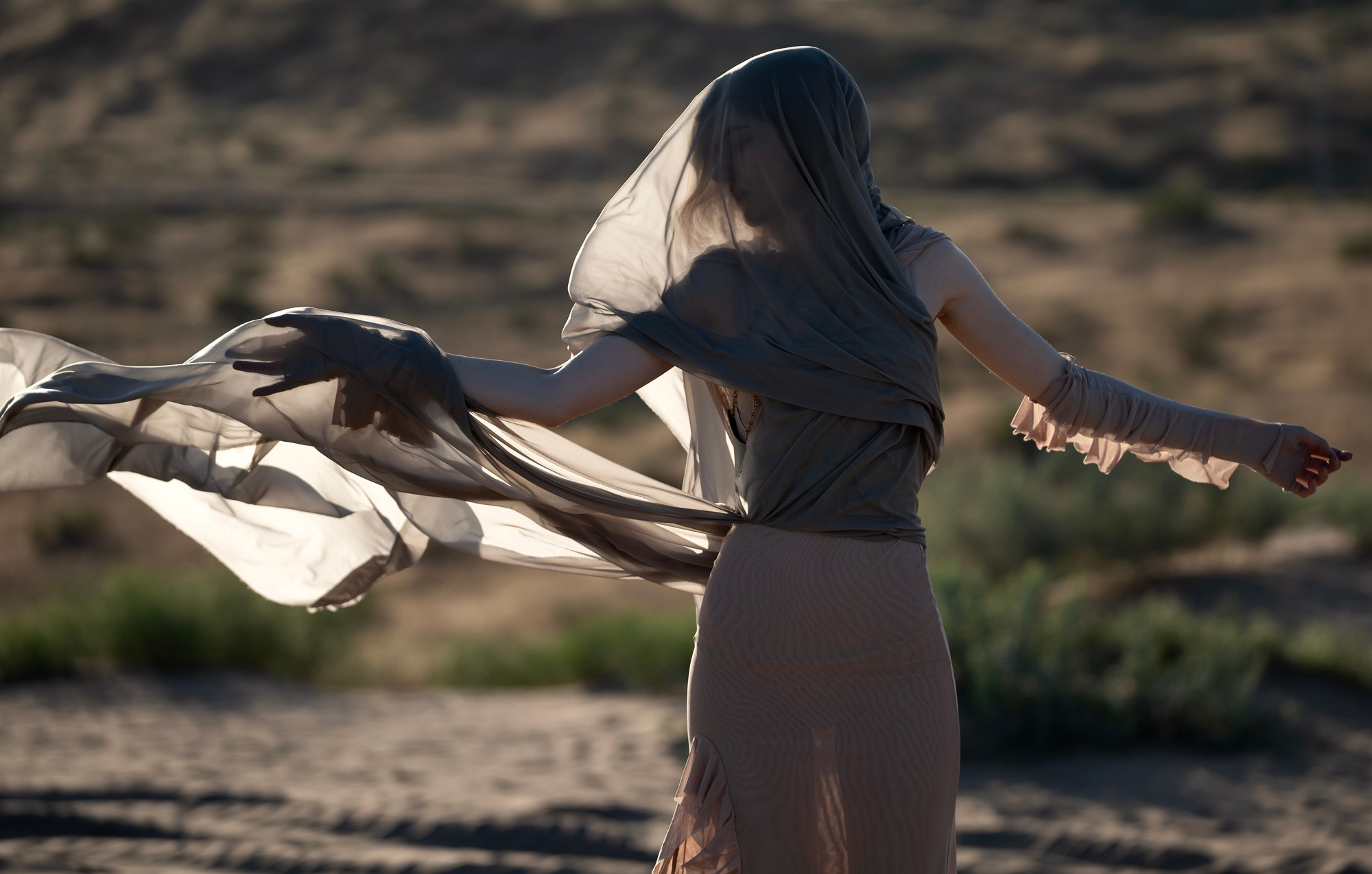 Dune. Сайт Алматинского НЮ АРТ, будуар и фэшн фотографа Дениса Карпенко