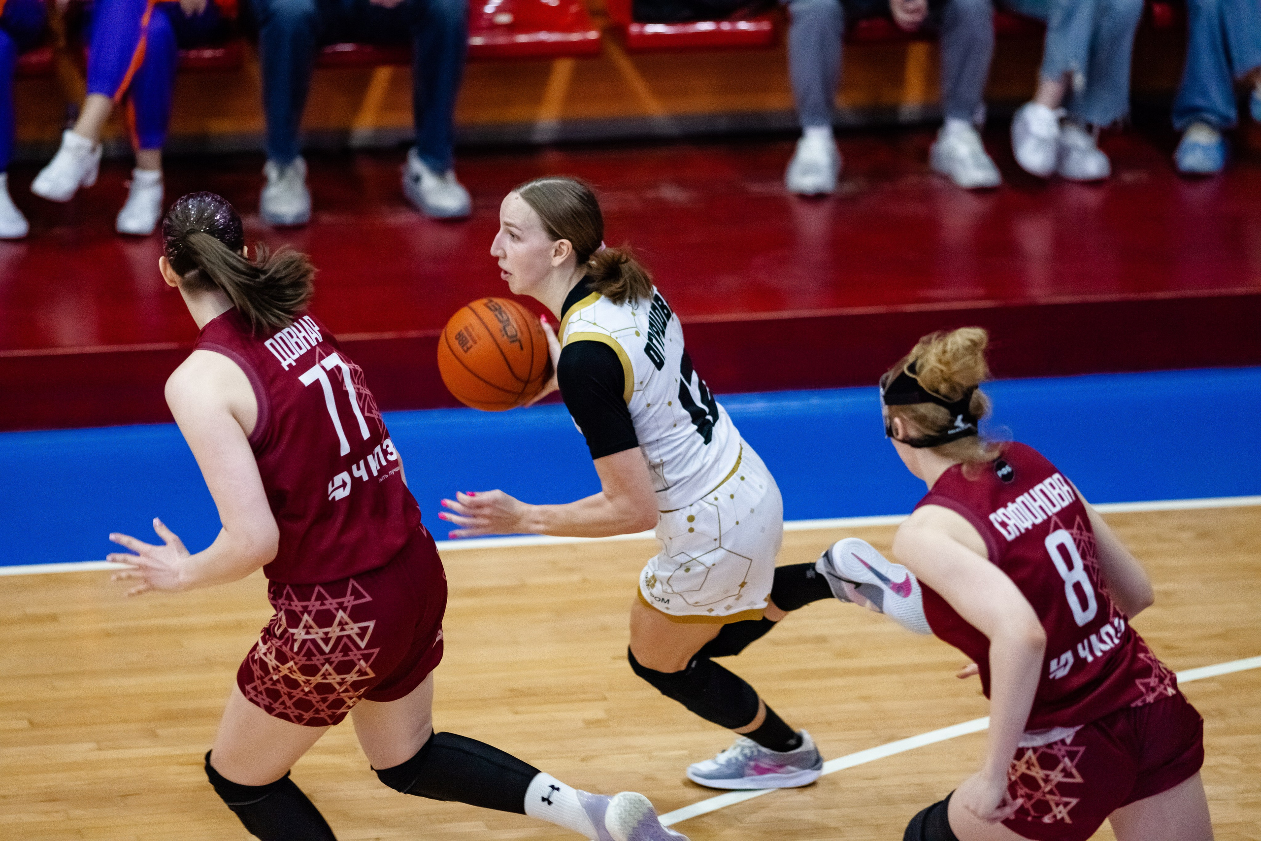 ЧГУ-Атланта — Славянка. Фотография