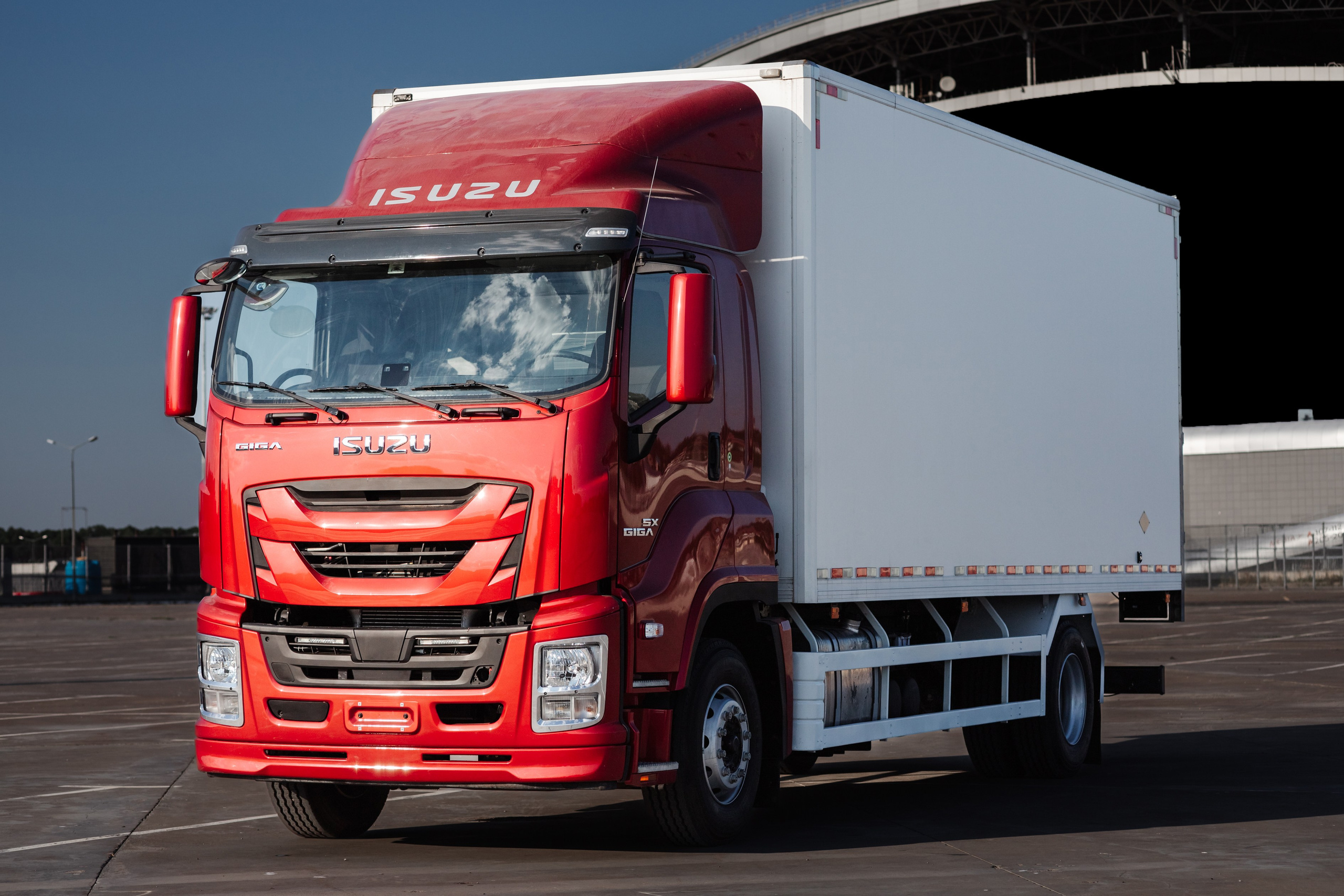 Рекламное фото. Люксмедиа — это команда фотографов и видеографов. Город Казань. Дамир Сафин