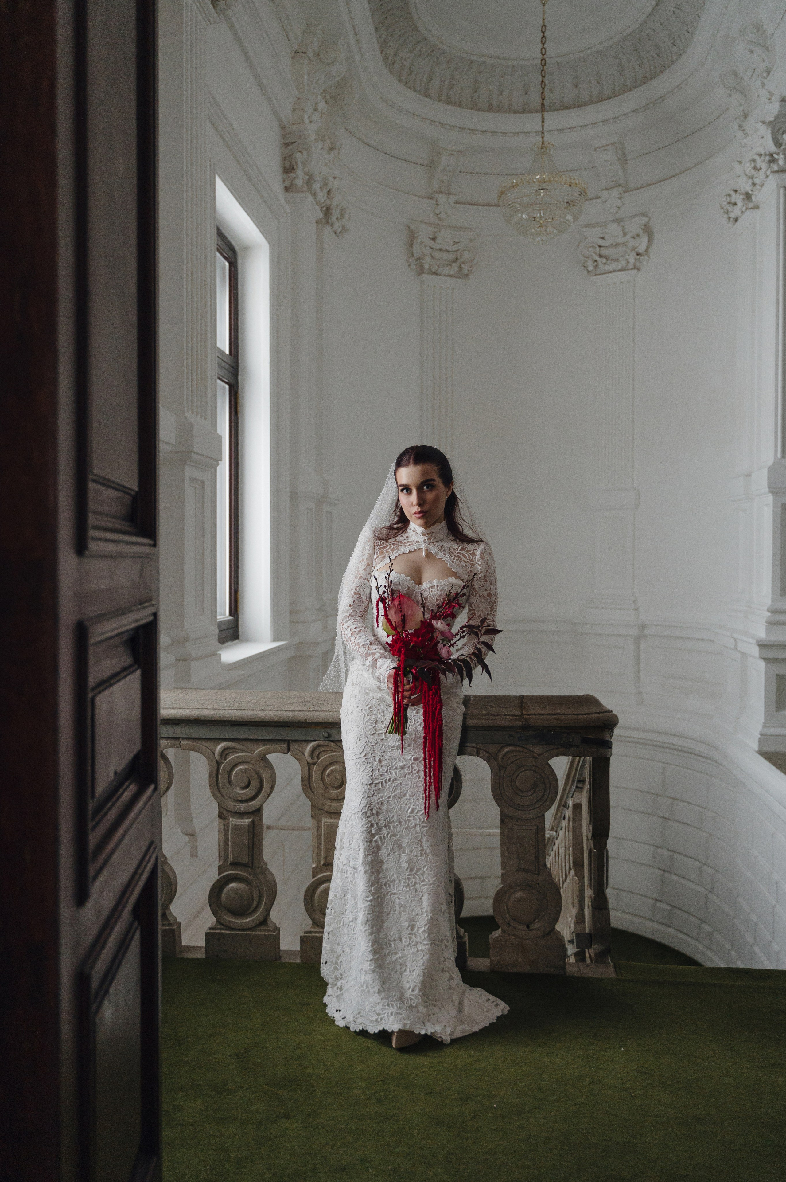 Денис и Анастасия. Метрополь и Особняк Спиридонова. Свадебный фотограф Москва и Санкт-Петербург. Анастасия Чудина