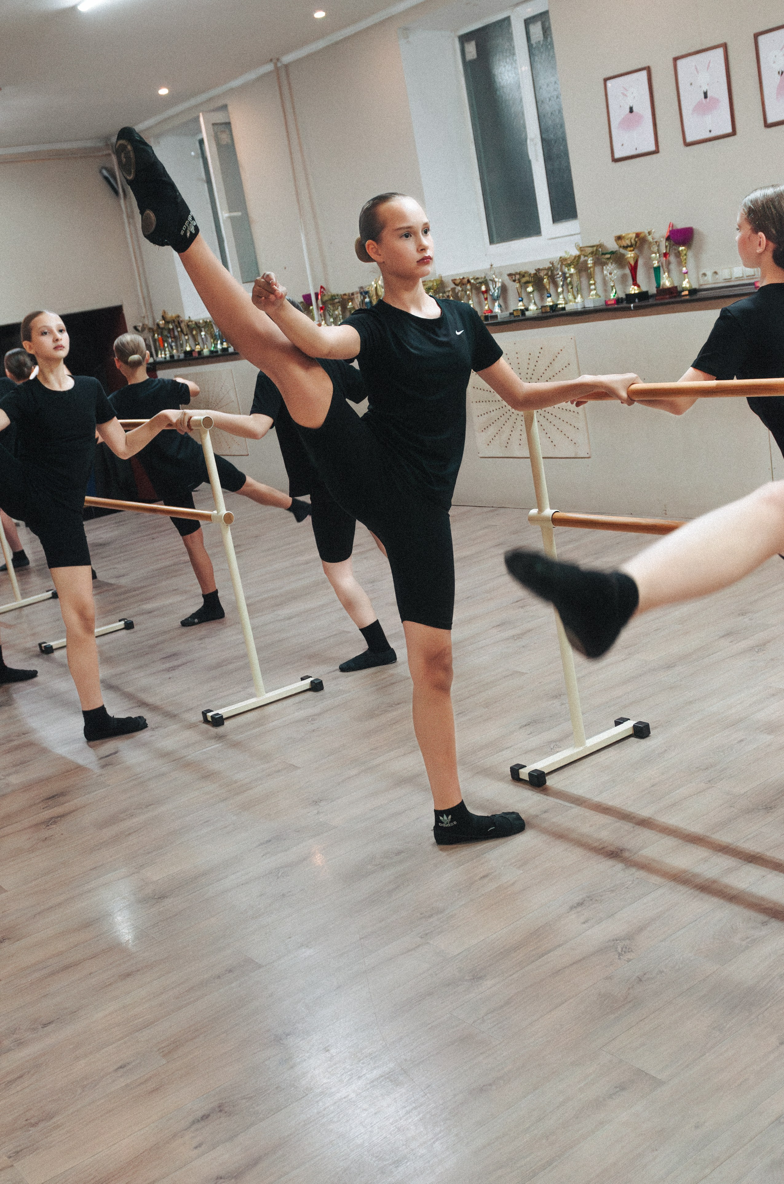 Фрагменты уроков классического танца в театре танца «Мельница». Варвара Жукова | Фотограф в Санкт-Петербурге. Фотографирую балет везде, где найду  😊