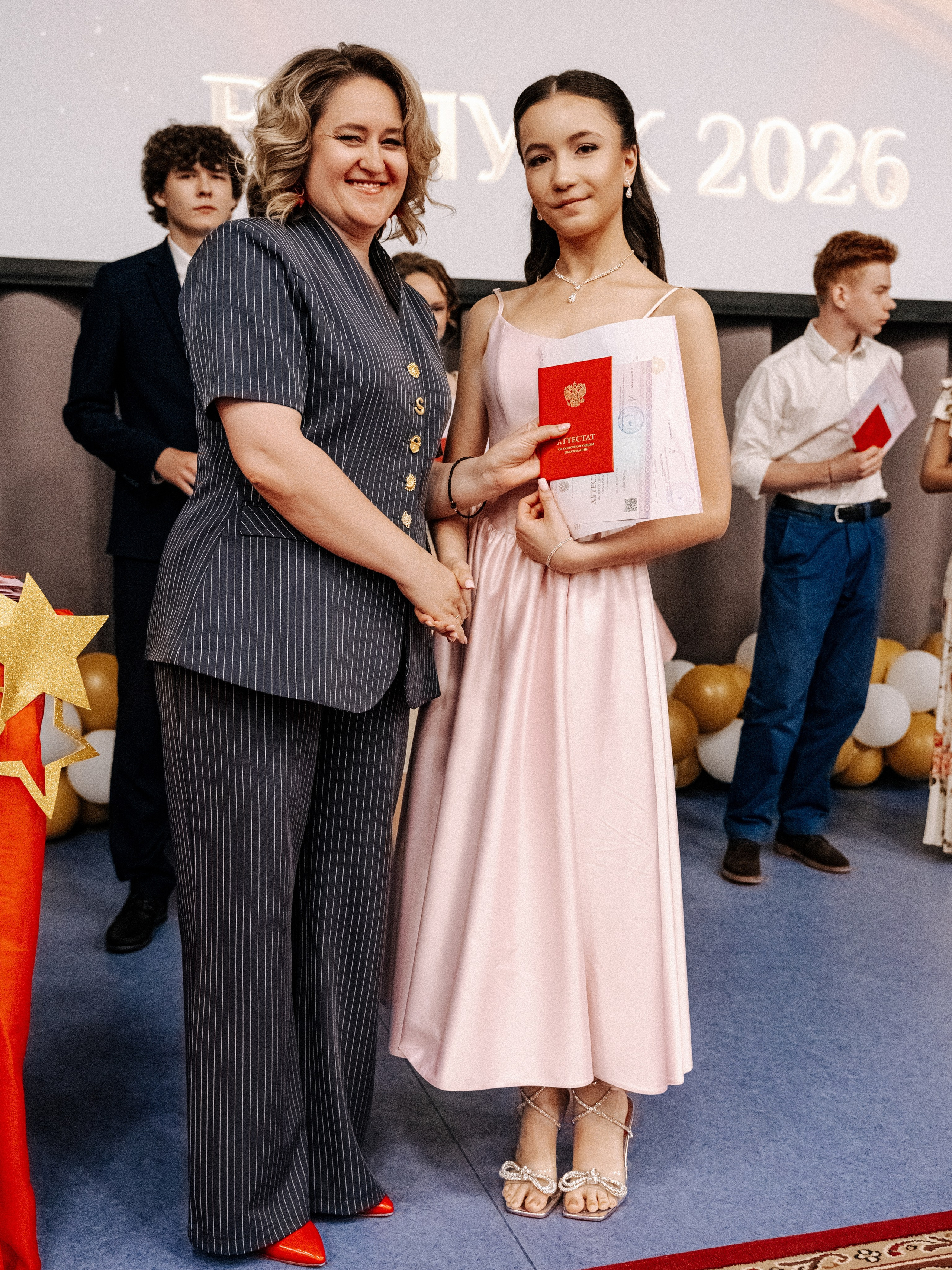 Последний звонок. Фотограф Рина Пешкова