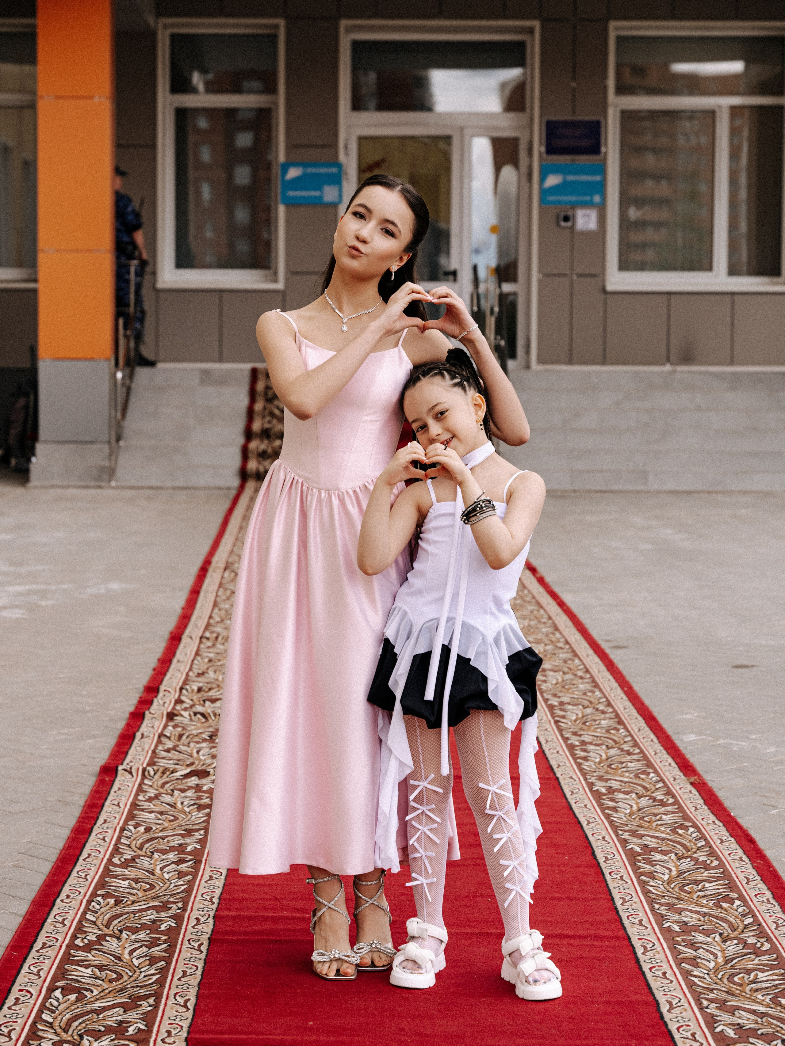 Последний звонок. Фотограф Рина Пешкова