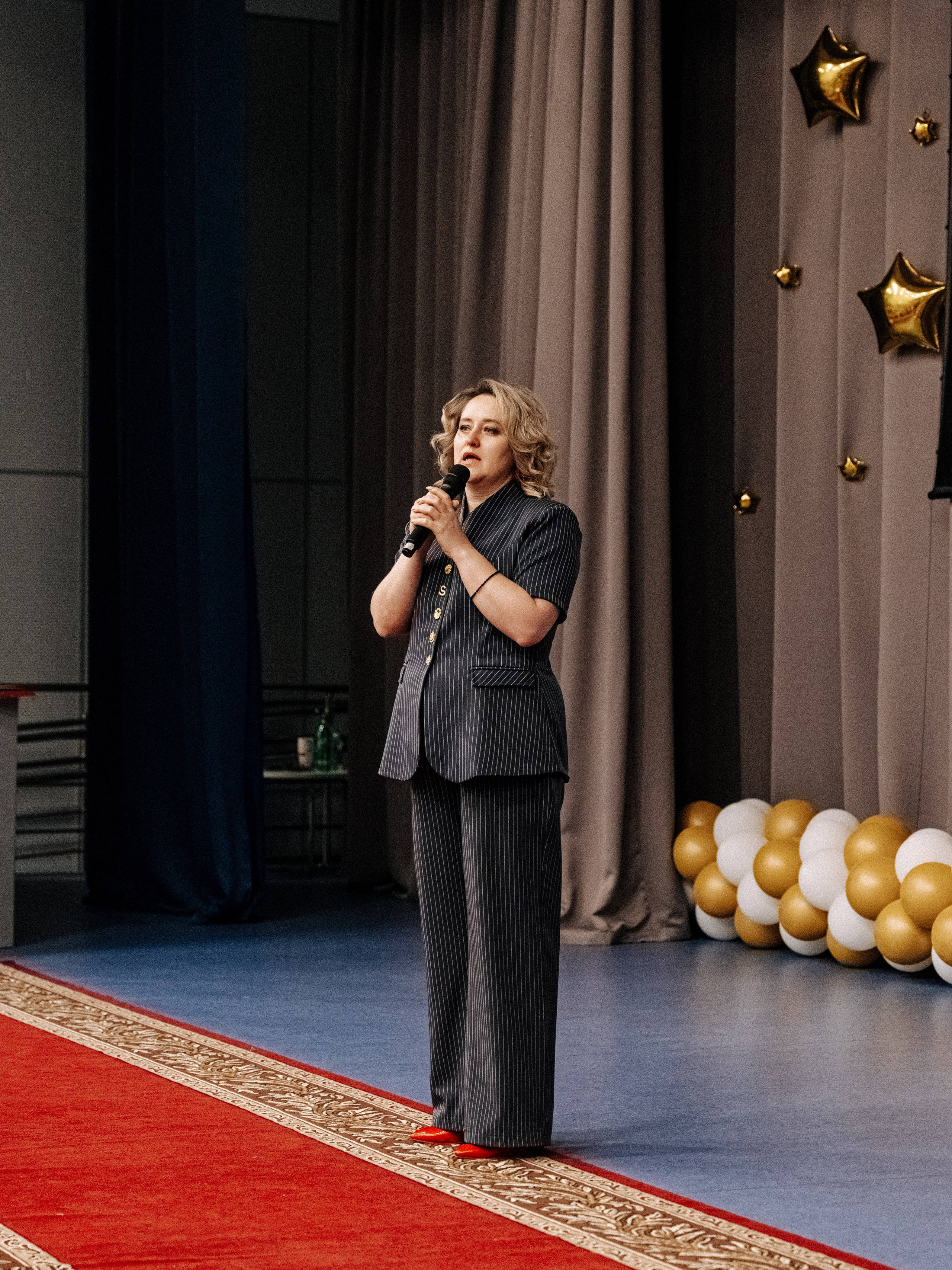 Последний звонок. Фотограф Рина Пешкова