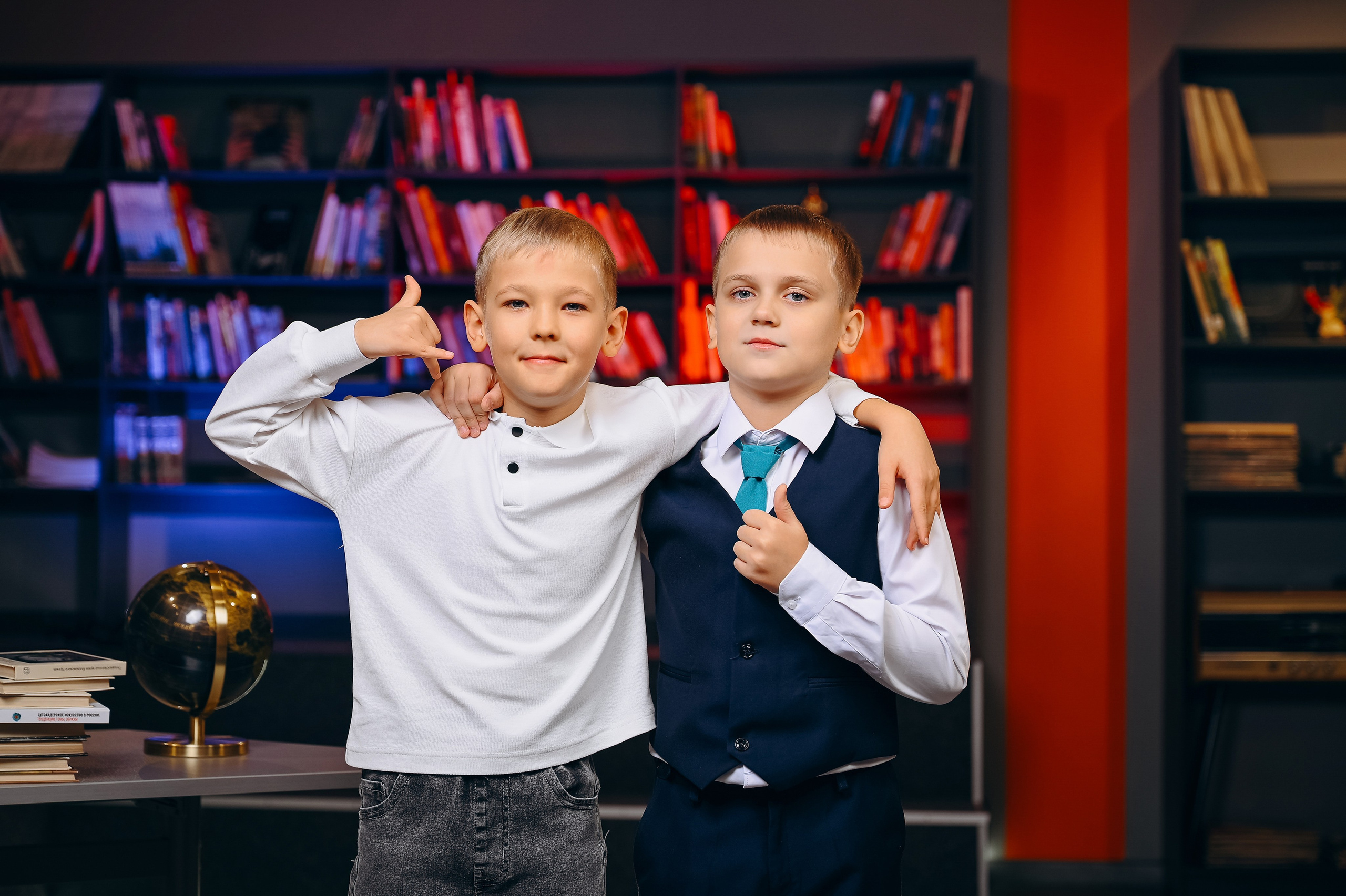 Библиотека. Выпускные альбомы в Кургане, Твой альбом, Книга