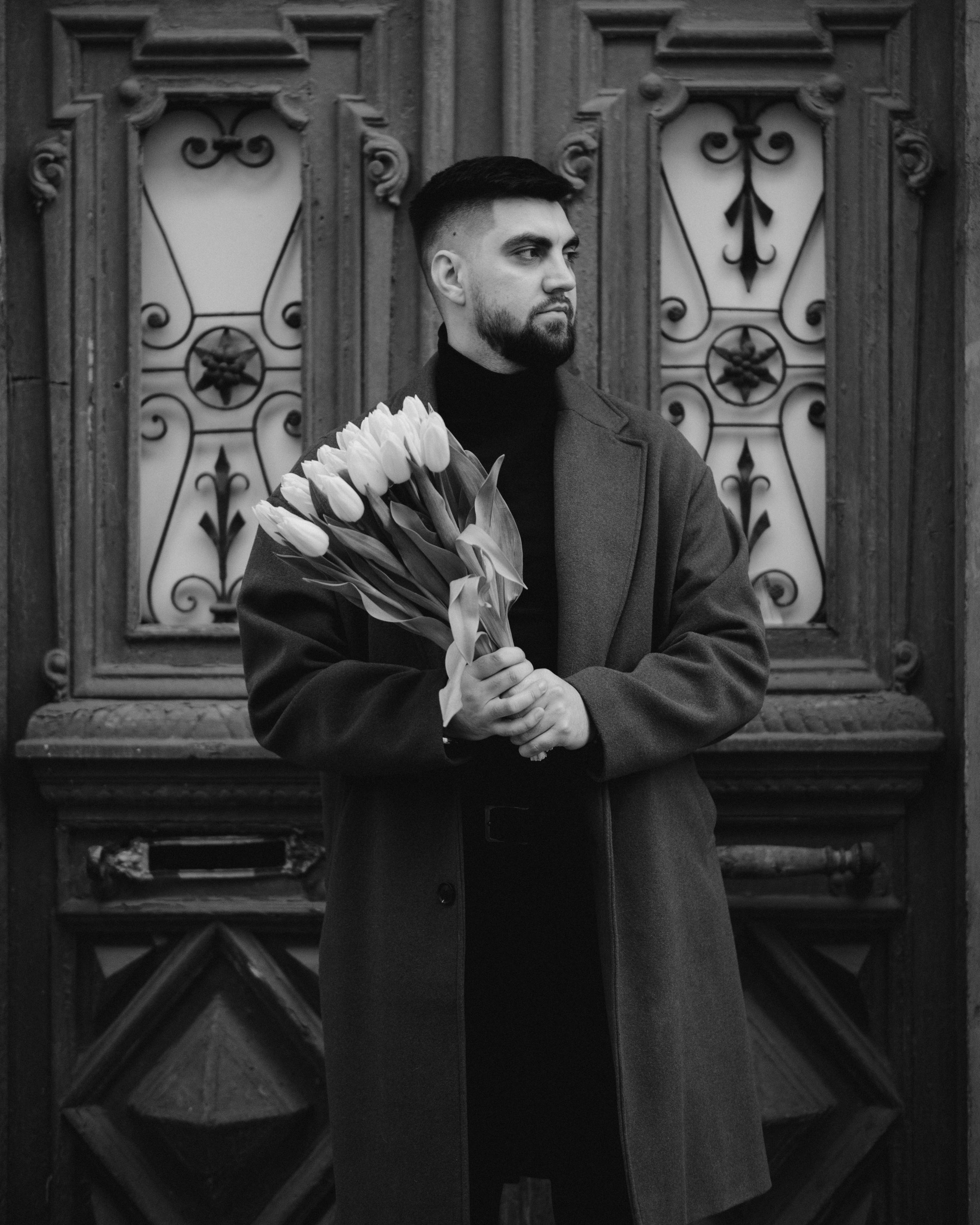 Мужская фотосъемка в старой части Ростова-на-Дону