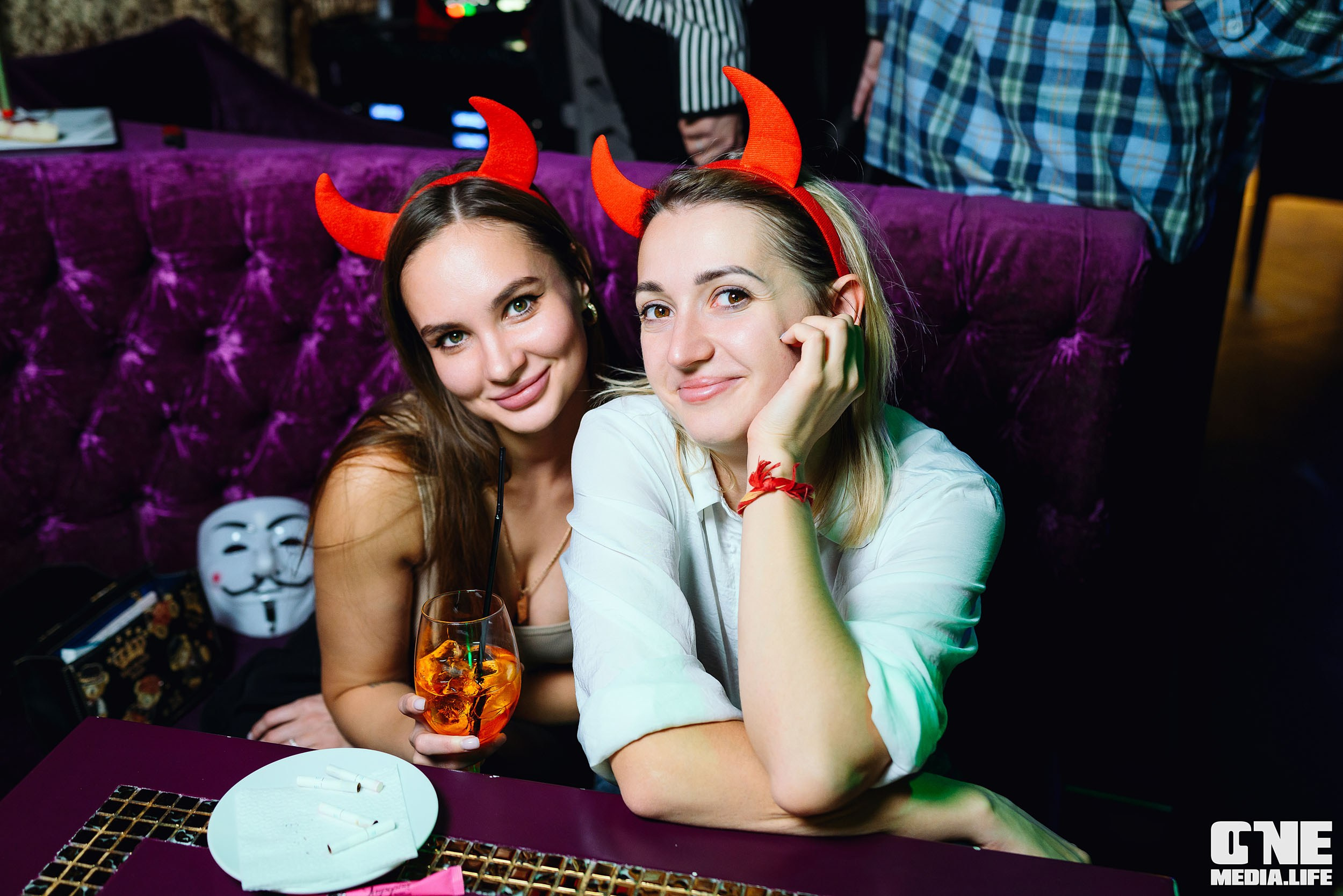 Фоторепортаж из караоке-клуба Эйфория. One Media Life: фоторепортажи, фотоотчеты с мероприятий и заведений