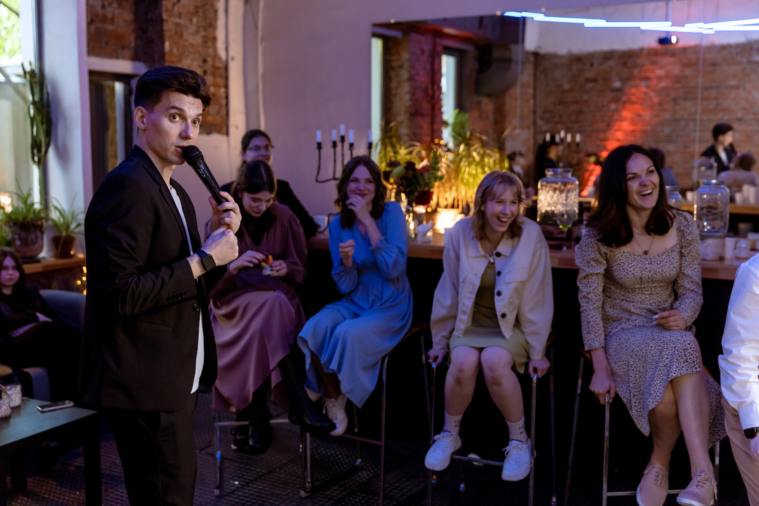 Фотограф. на школьный выпускной. Фотограф на праздник, корпоратив, День Рождения и Юбилей в г. Санкт-Петербурге Алексей Анкушев