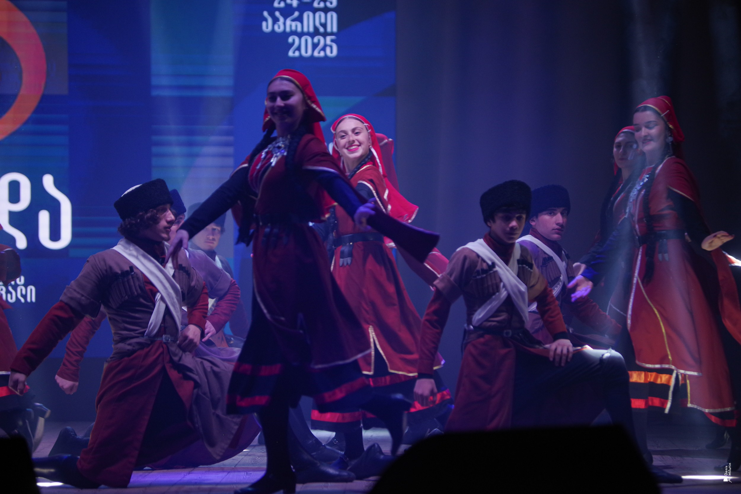 Танцы в Хоби. Портретный фотограф Денис Милютин