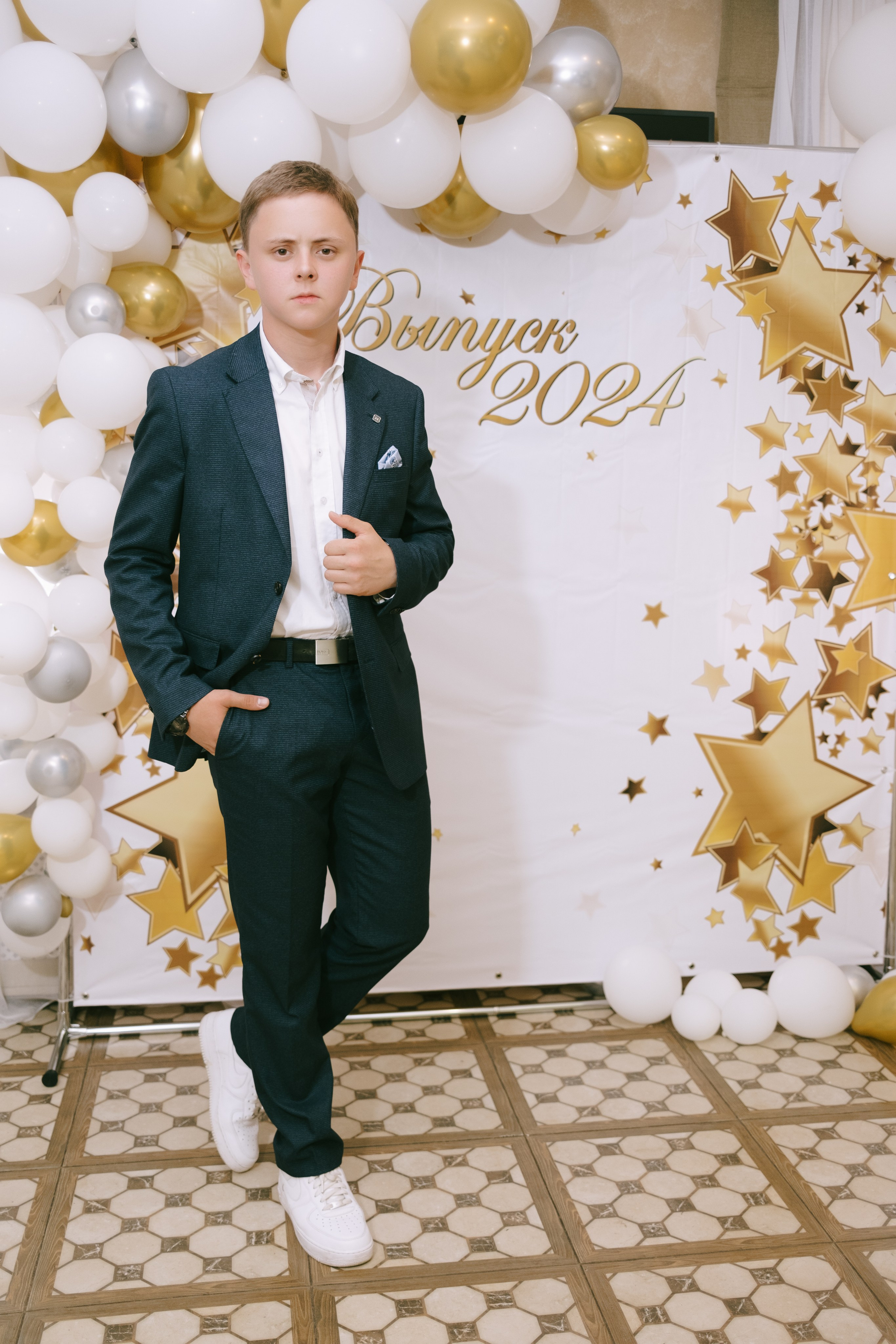 Выпускной школа 33. Свадебный и репортажной фотограф Денис Ожигин в Краснодаре и Краснодарском крае