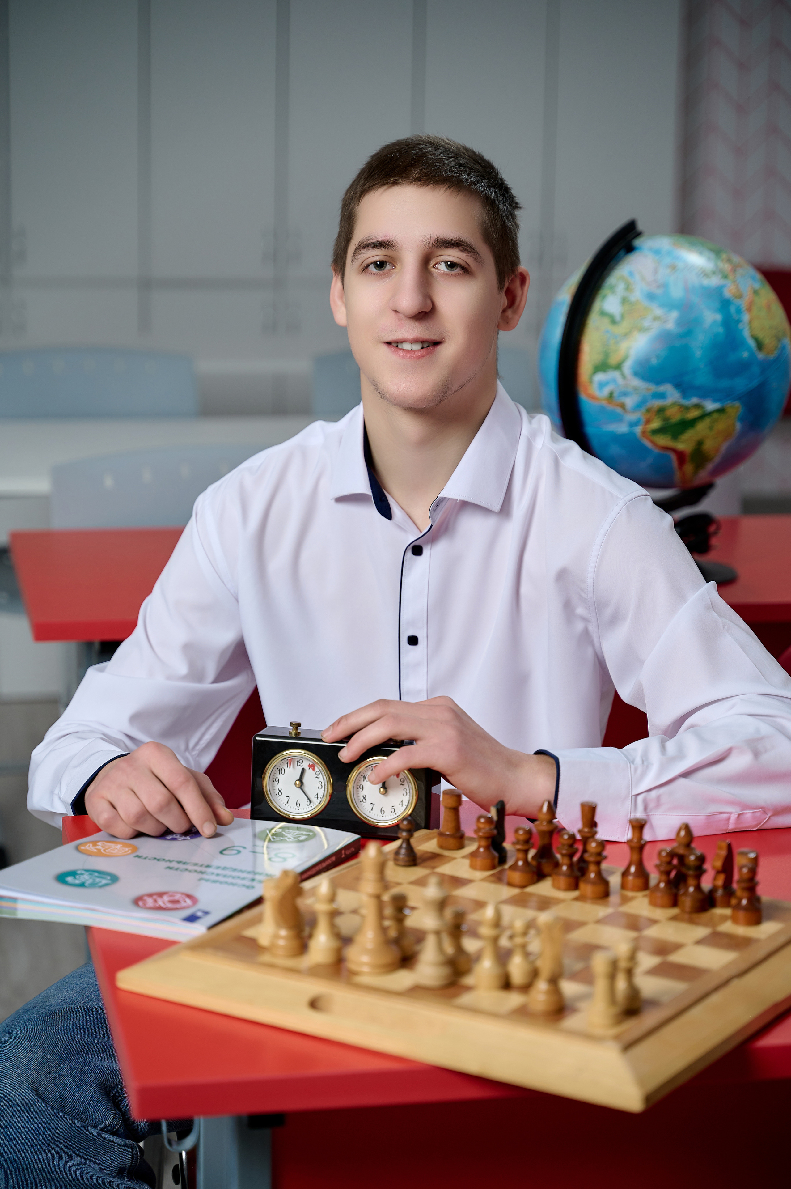 Портреты учеников старших классов. Выпускной альбом Выборг, Каменногорск, Светогорск, Санкт-Петербург