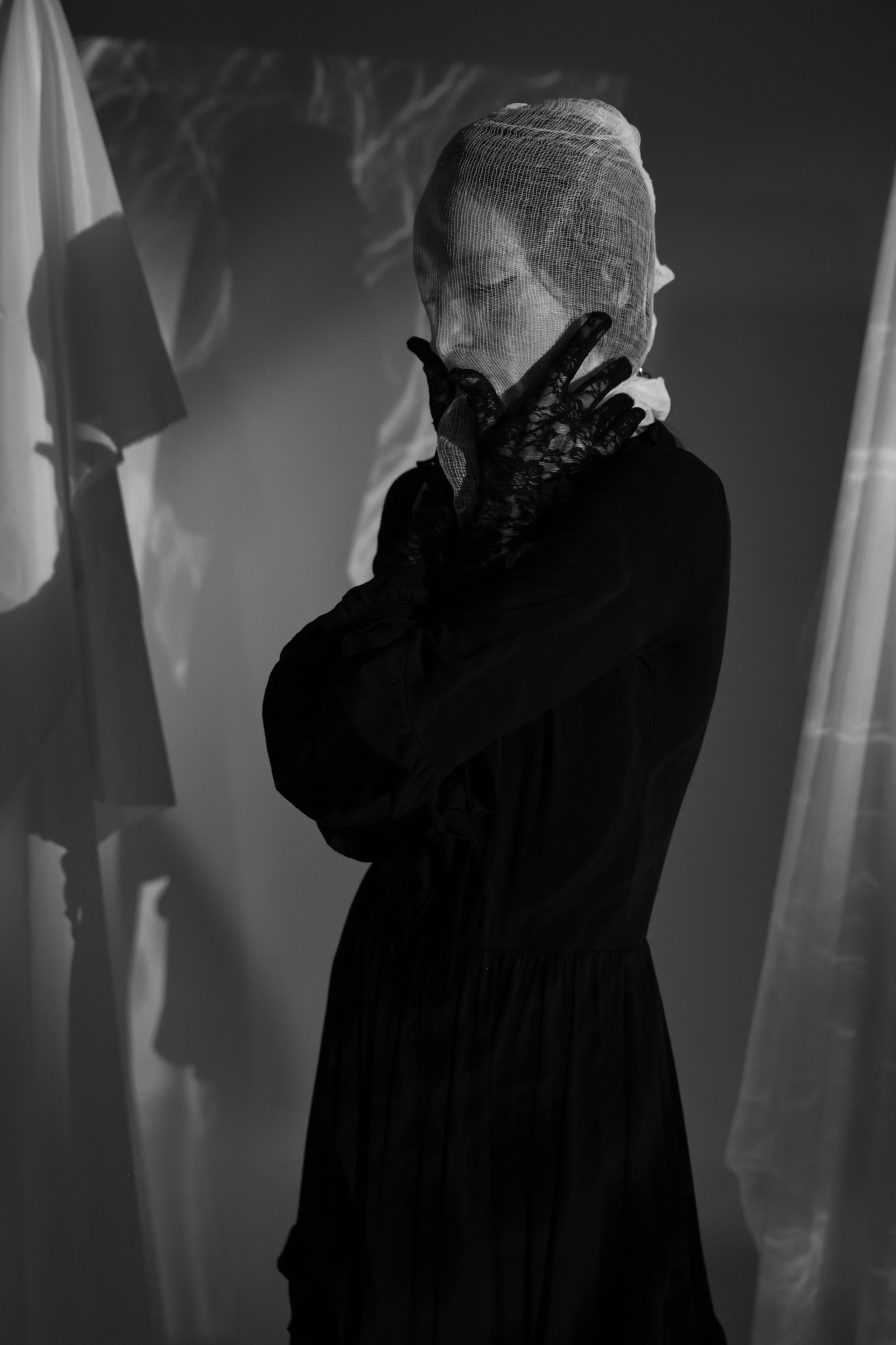 SEANCE. Yulia Yurchevskaya | Art Director & Visual Visionary