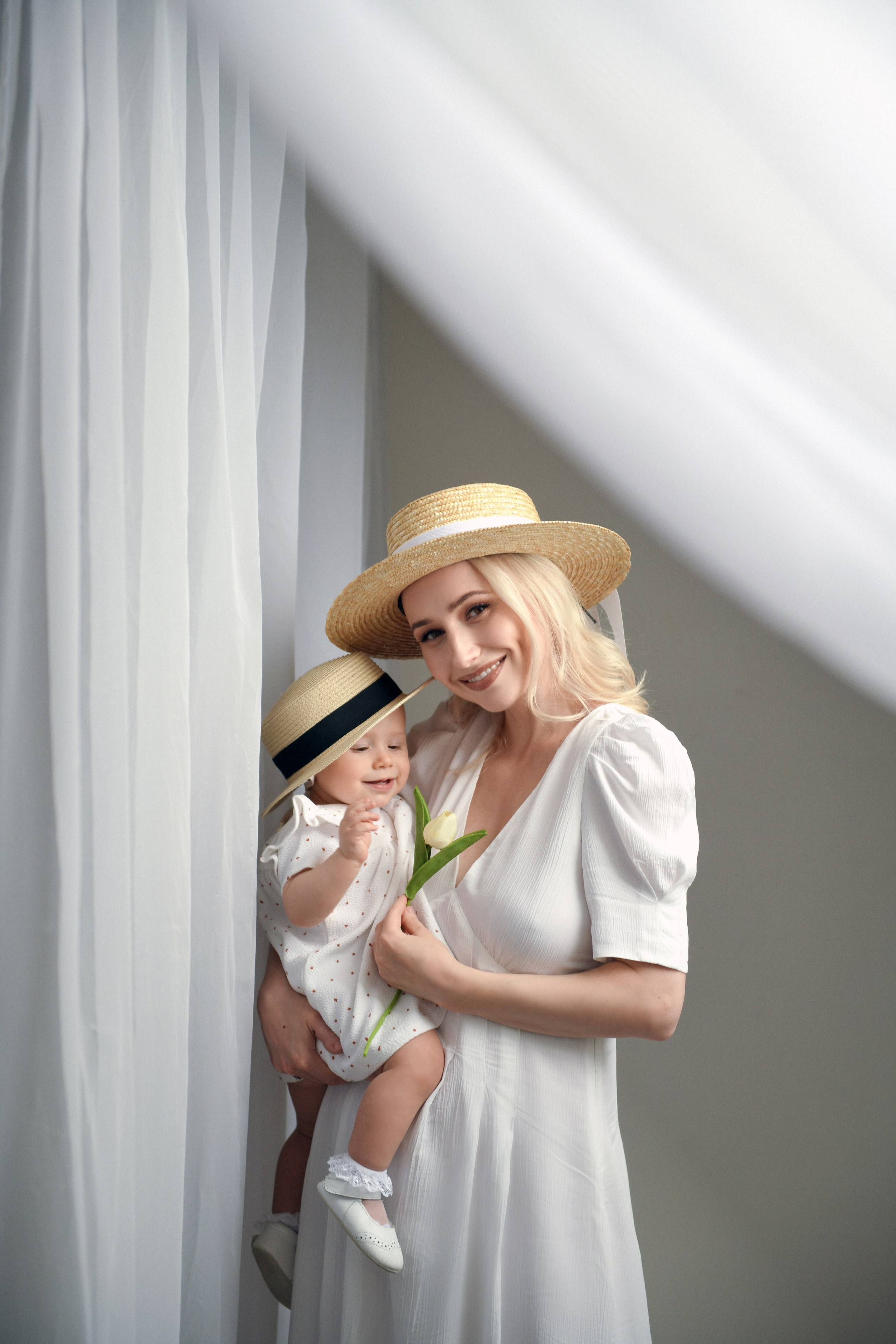 Мама и малыш. Фотограф новорожденных, беременных и детей до года Татьяна Николаева В