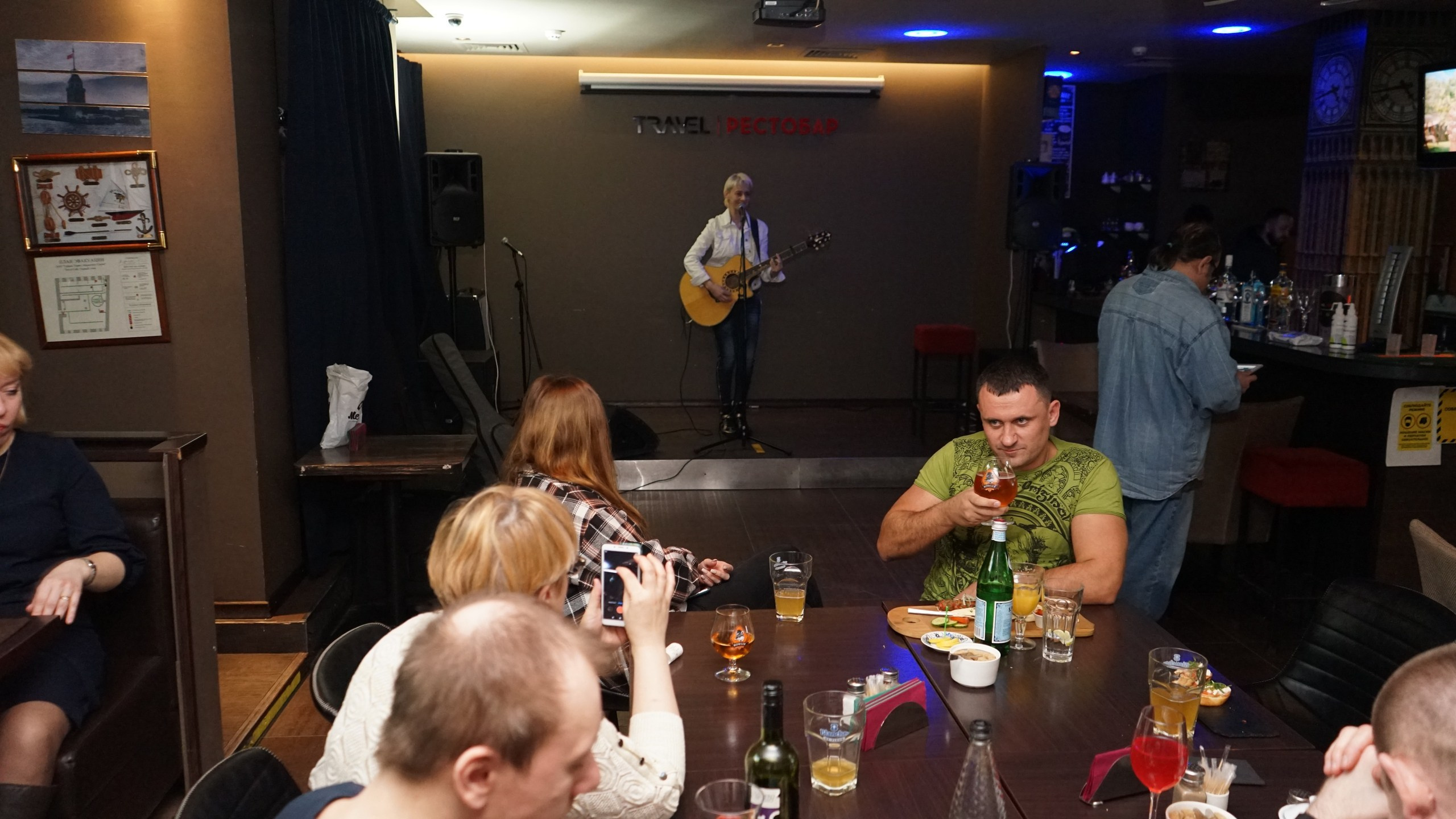 Музыкальная вечеринка 06.03.2021. Галерея Фантим