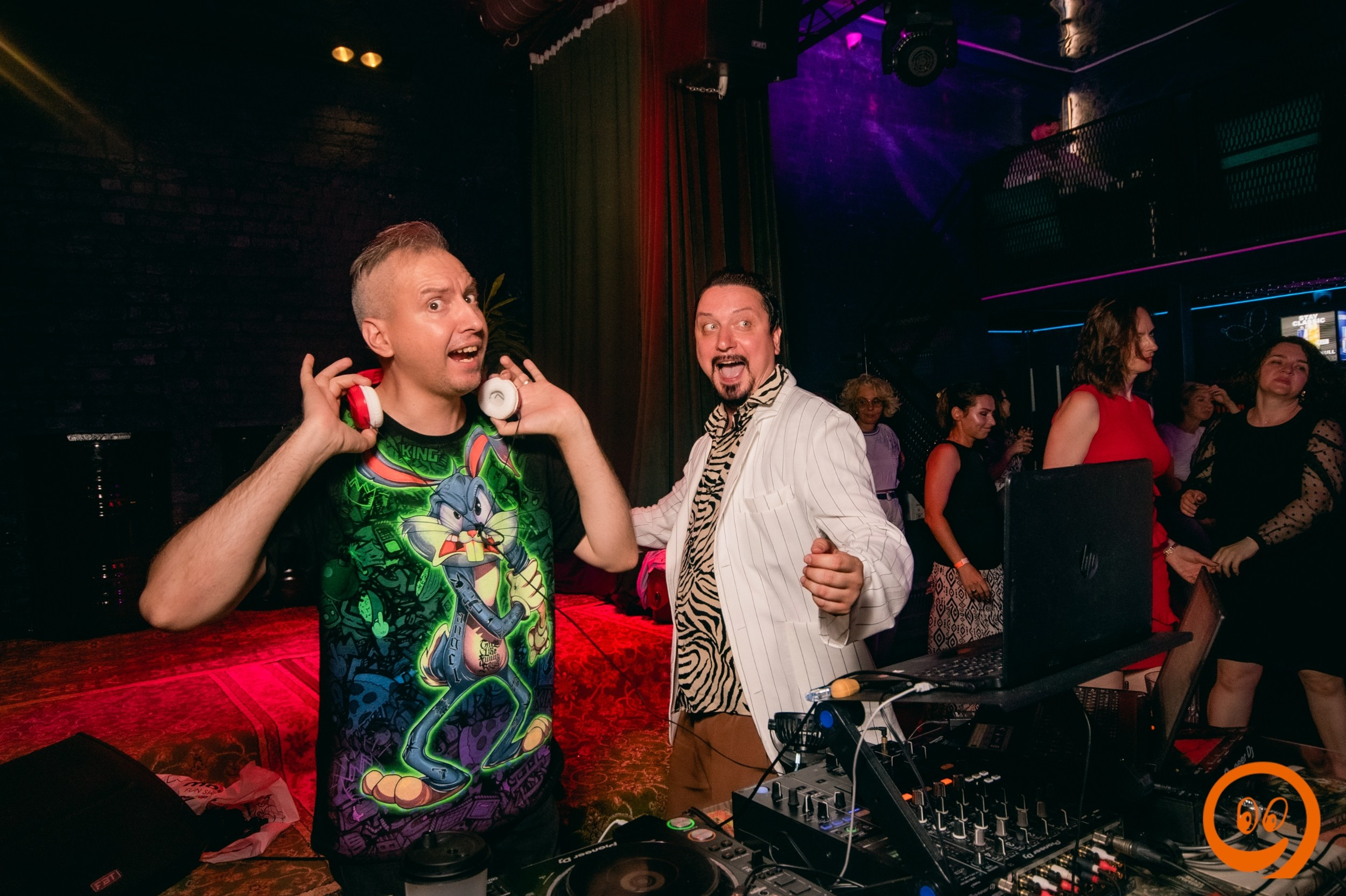 Клубная вечеринка «Тополиный пух…» | 11.07.2025. Галерея Фантим