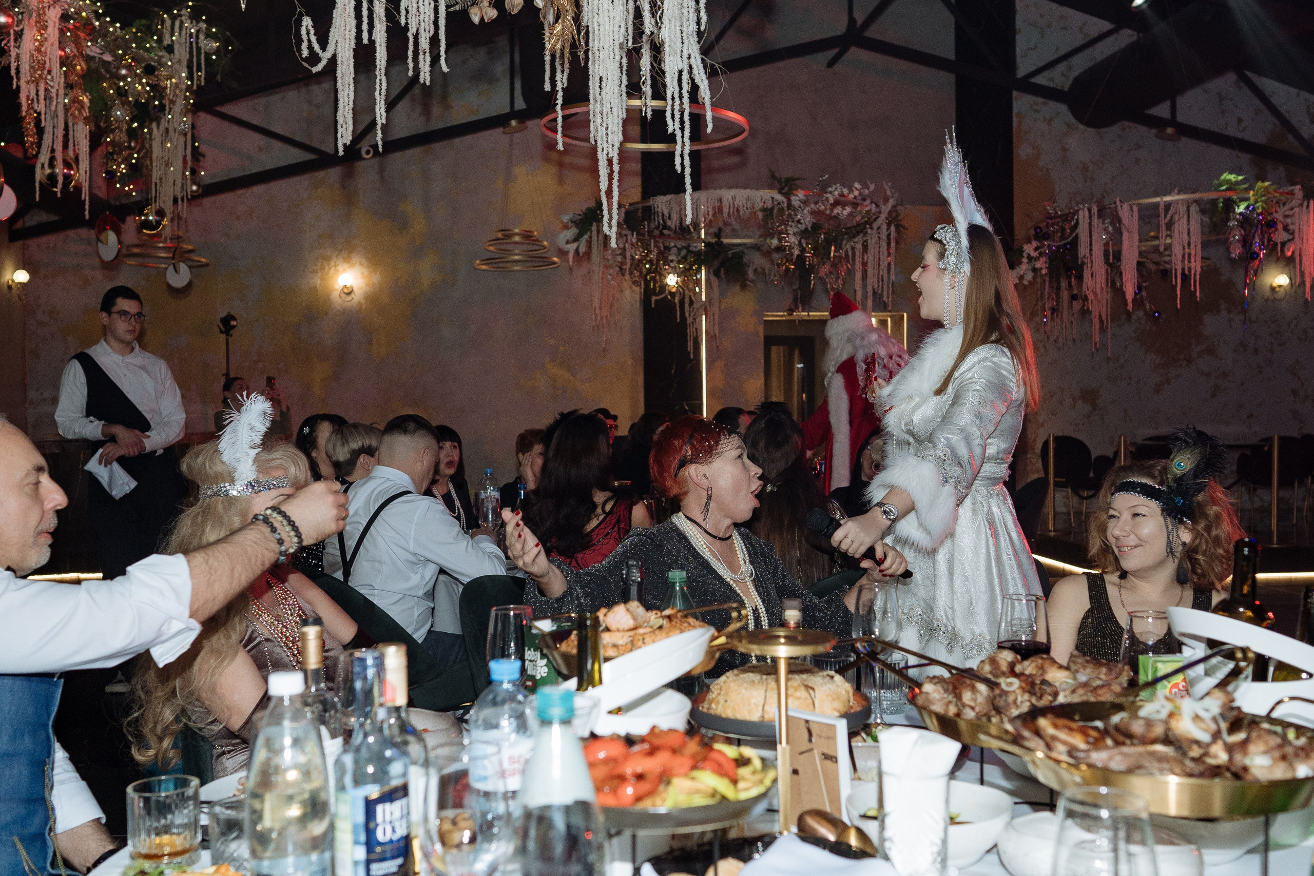 Альбион Тур