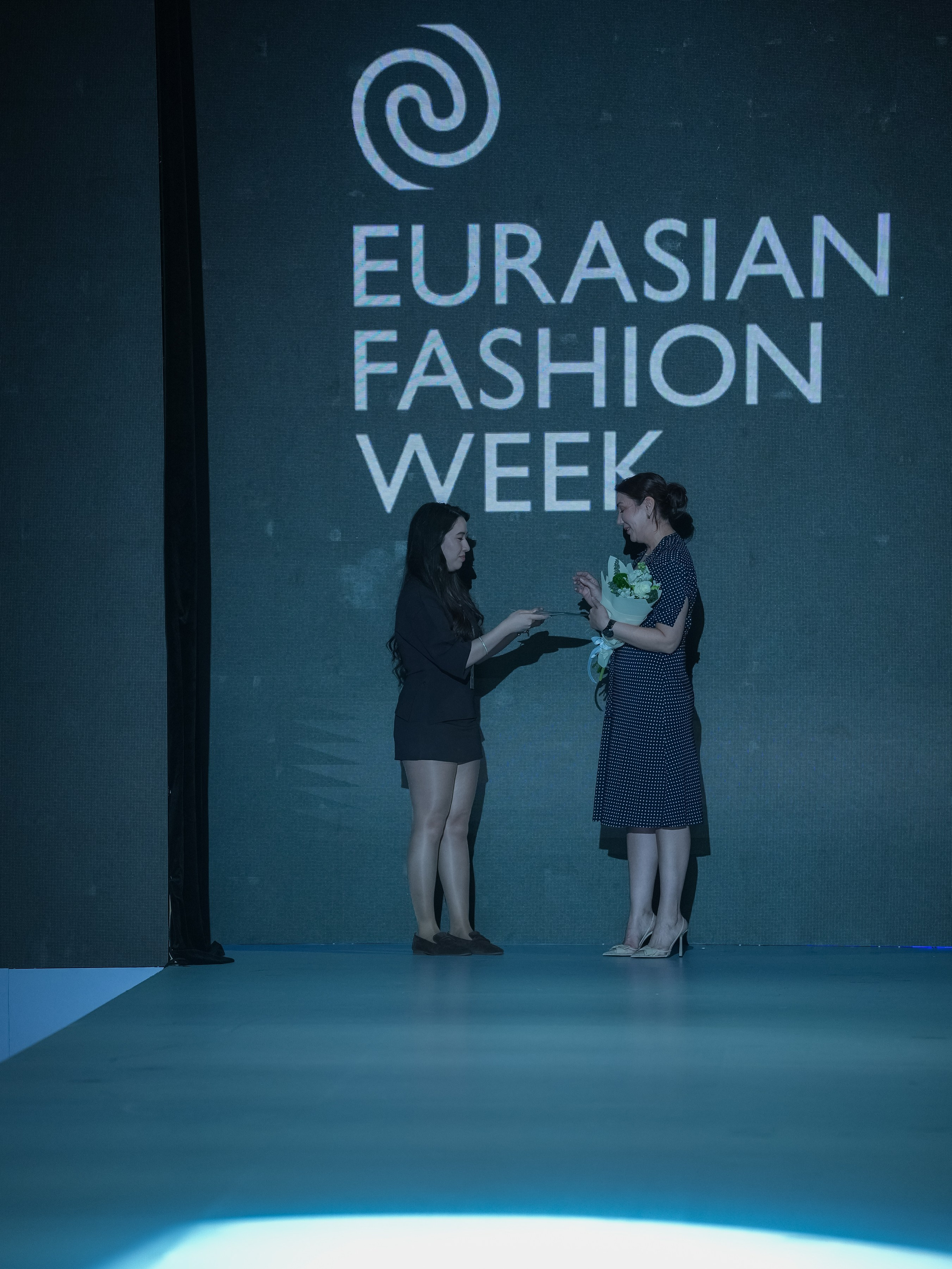 EURASIAN FASHION WEEK Galia. Сайт Алматинского НЮ АРТ, будуар и фэшн фотографа Дениса Карпенко