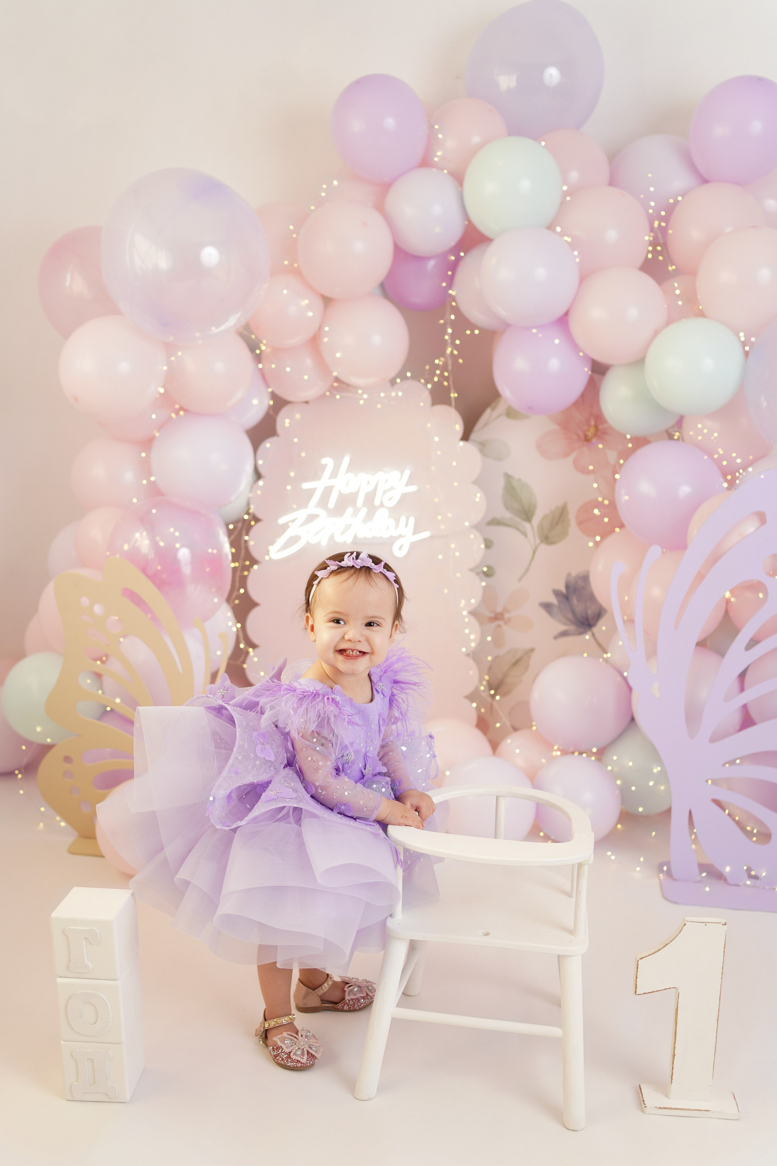 Детская фотосессия Первый год для девочек. Детский фотограф и фотограф новорожденных в Калининград Оксана Иваний