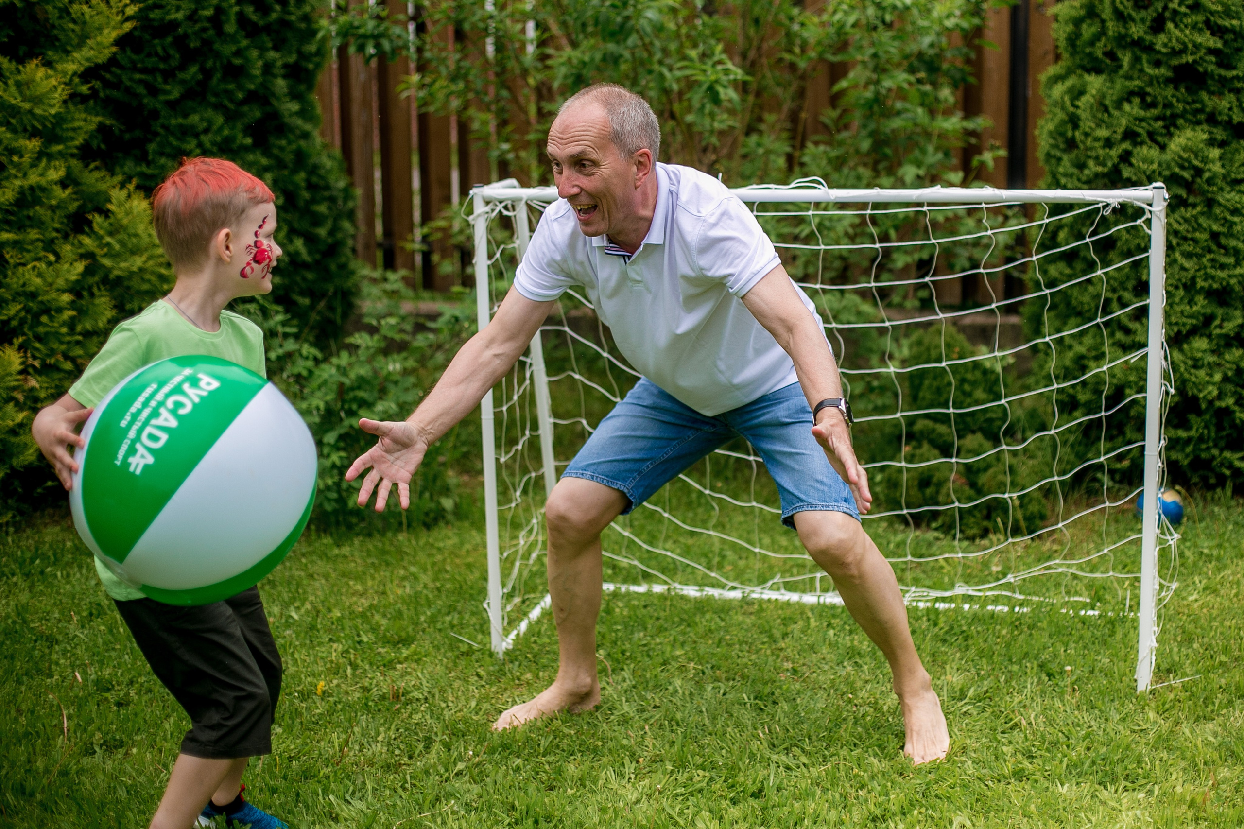 Фотосъемка детского Дня рождения на даче. Репортажный фотограф Борис Геер