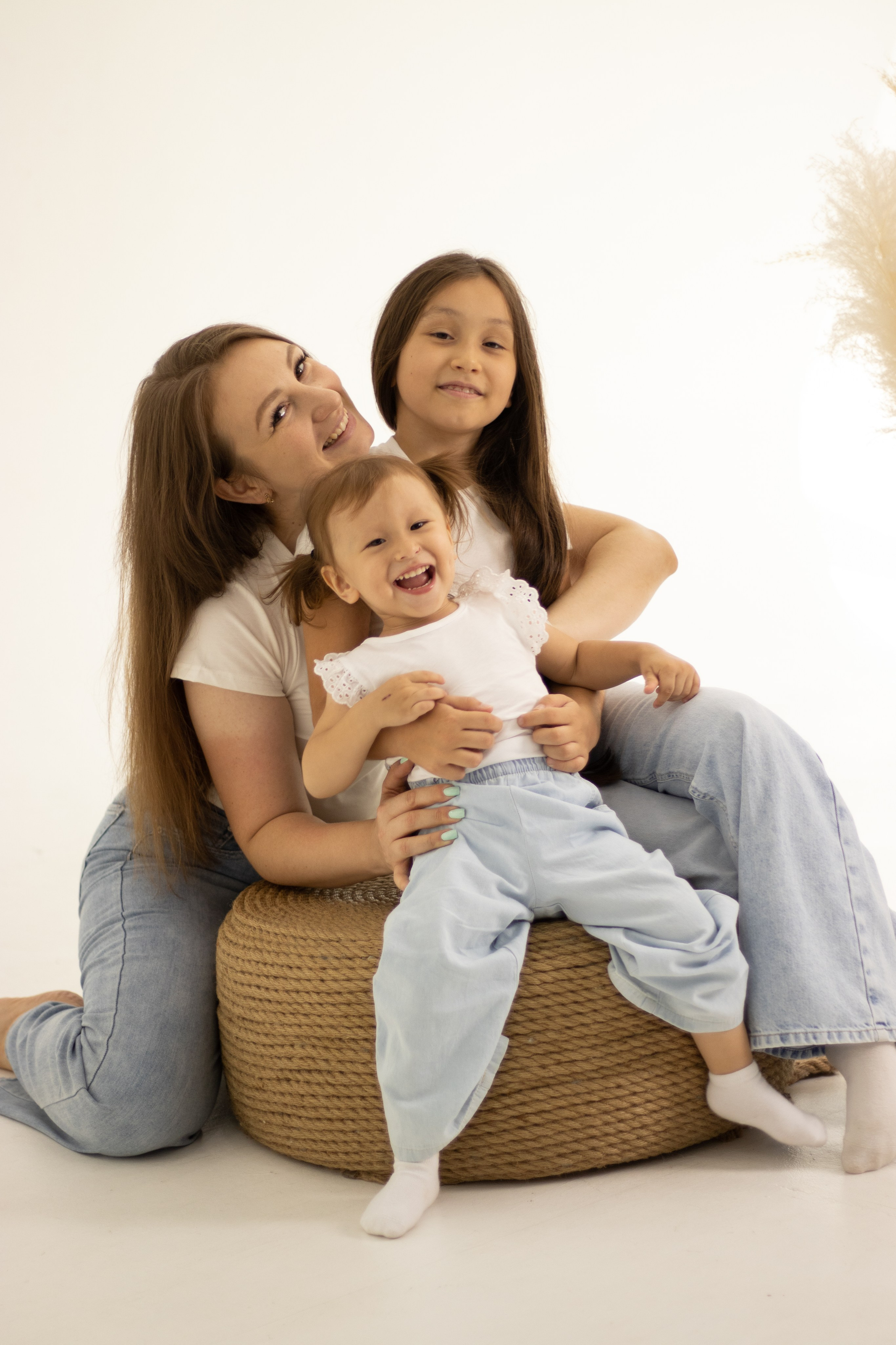 Студийная фотосессия. Фотограф в Астане, индивидуальная, семейная, домашняя фотосессия