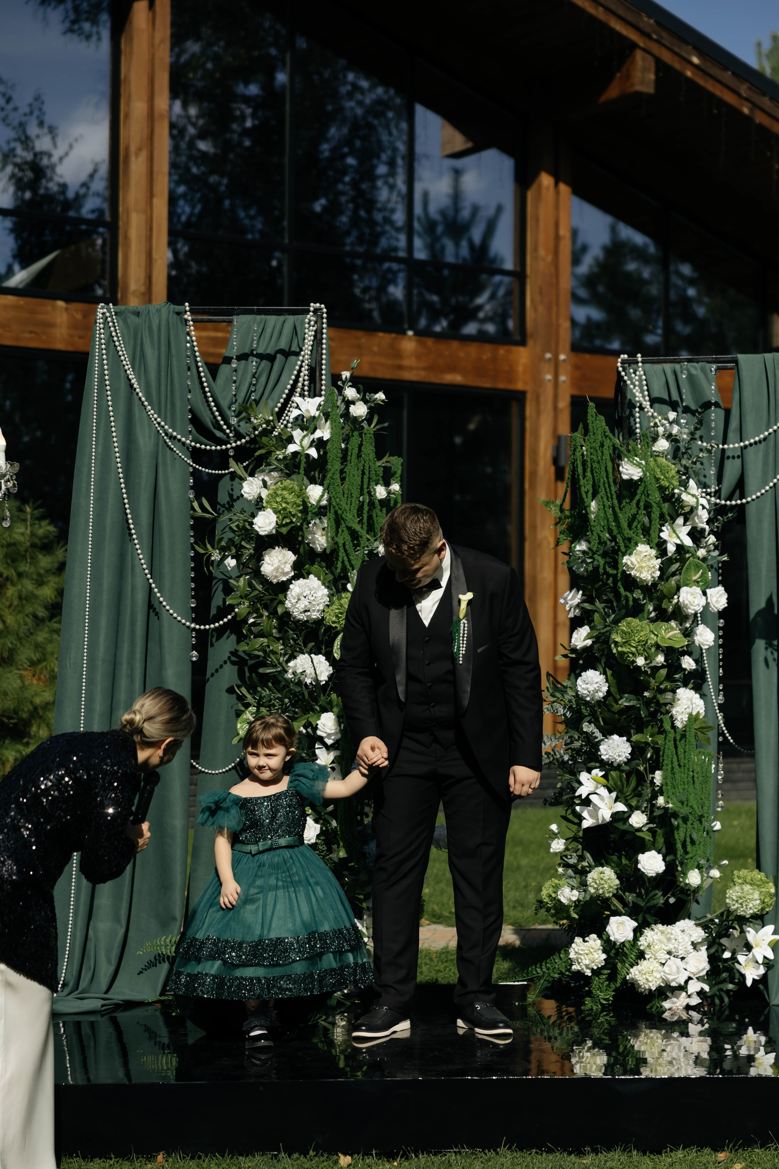 Свадебная история. Лесной Виладж. Свадебный и семейный фотограф Рассказова Виктория